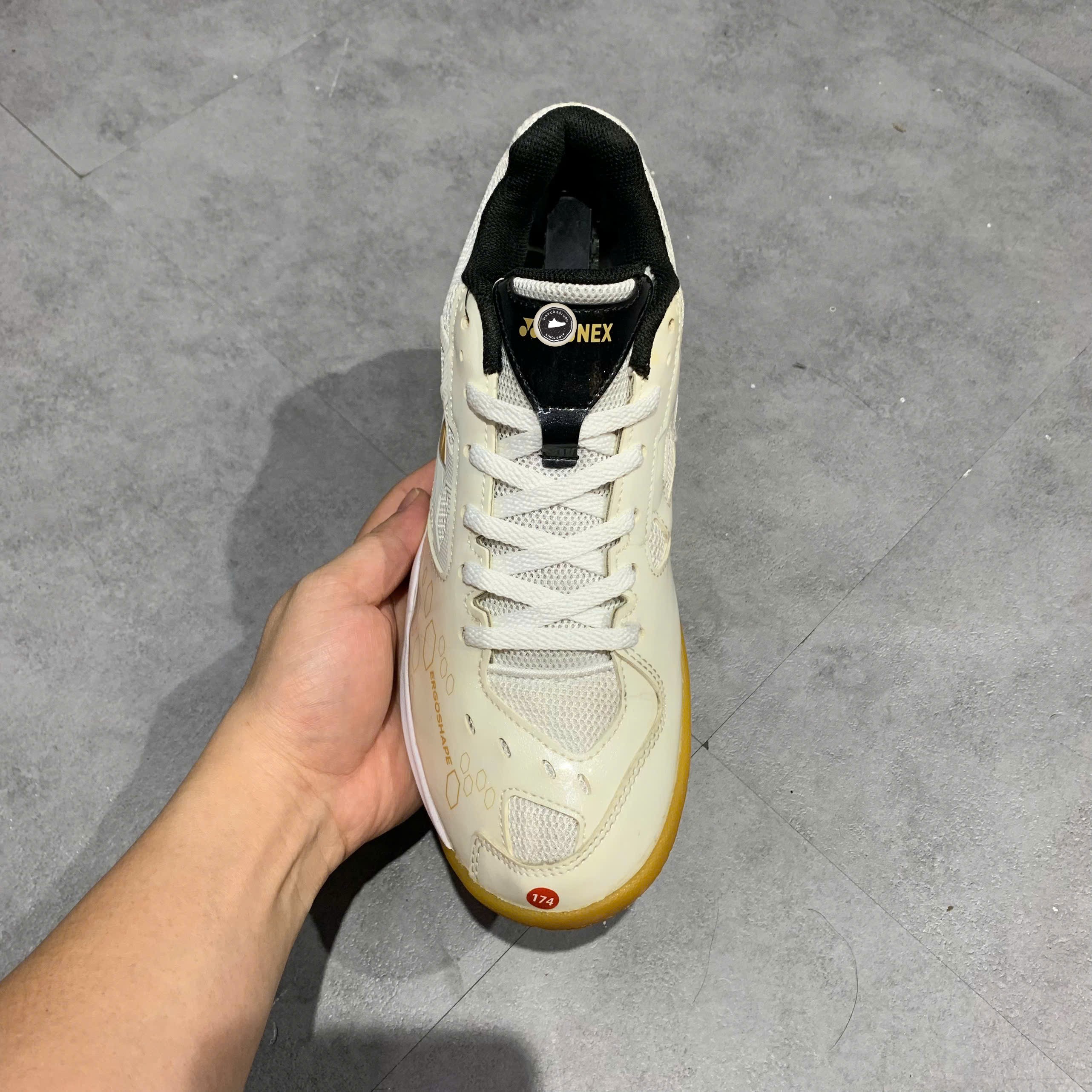 giày Cầu Lông Yonex Power Cushion 101 White Gold - SHB101 - Size 40 - GIÀY 2HAND CHÍNH HÃNG PVN25118