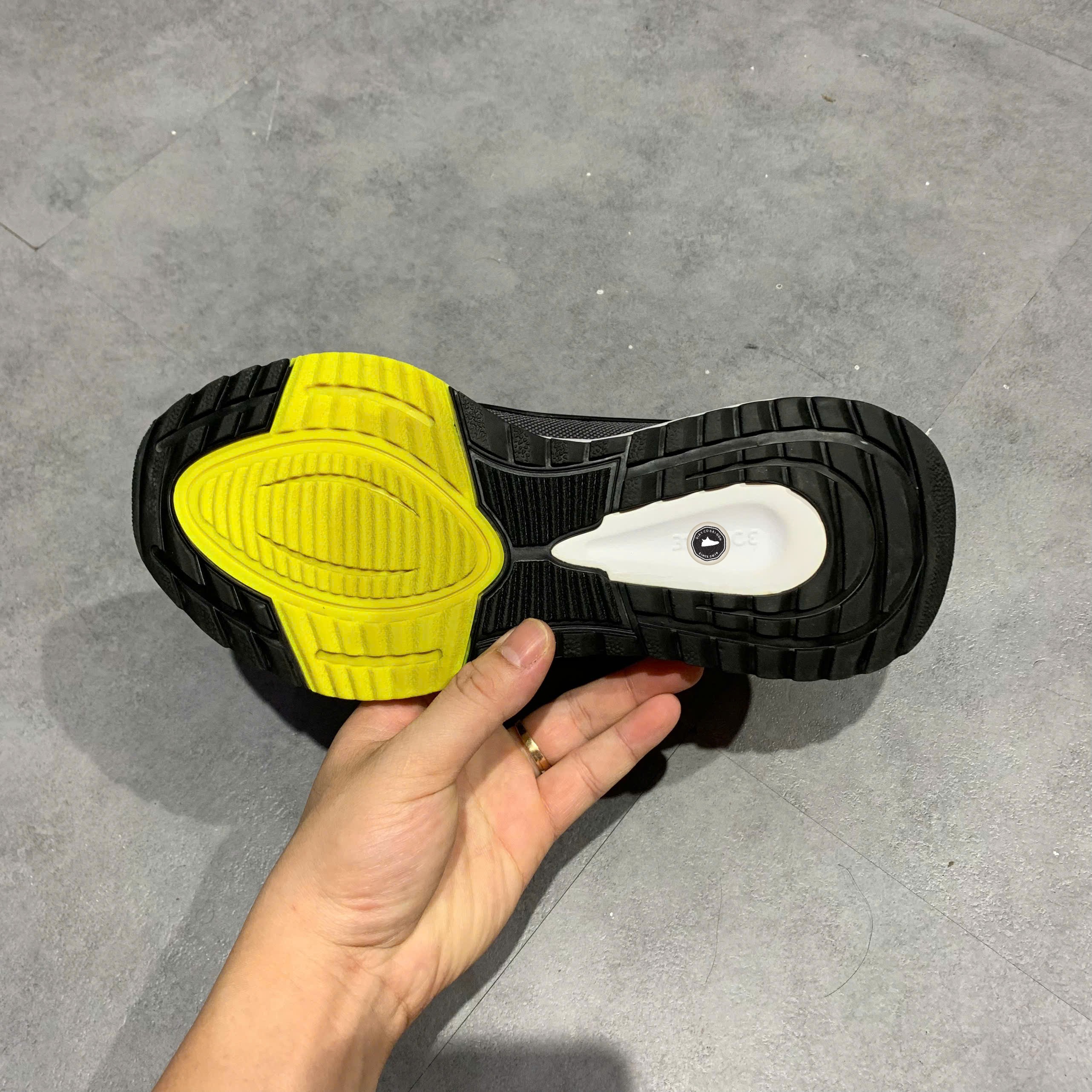 Giày Chạy Bộ adidas EQ21 Run COLD.RDY - H00491 - Size 40 - GIÀY 2HAND CHÍNH HÃNG PVN25280