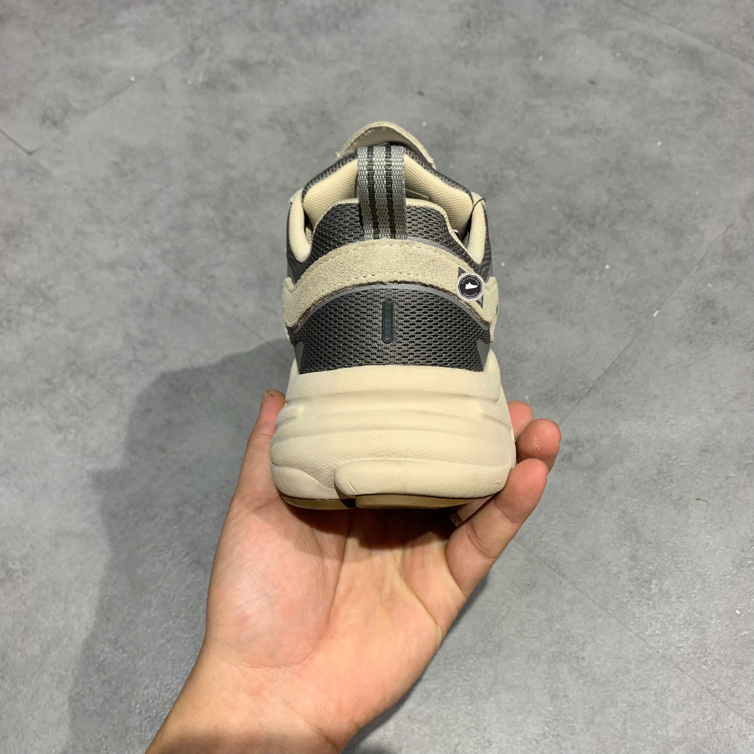 Giày Pickleball FILA Ray Tracer Grey Beige - 1RM01153-050 - Size 40 - GIÀY 2HAND CHÍNH HÃNG PVN25299
