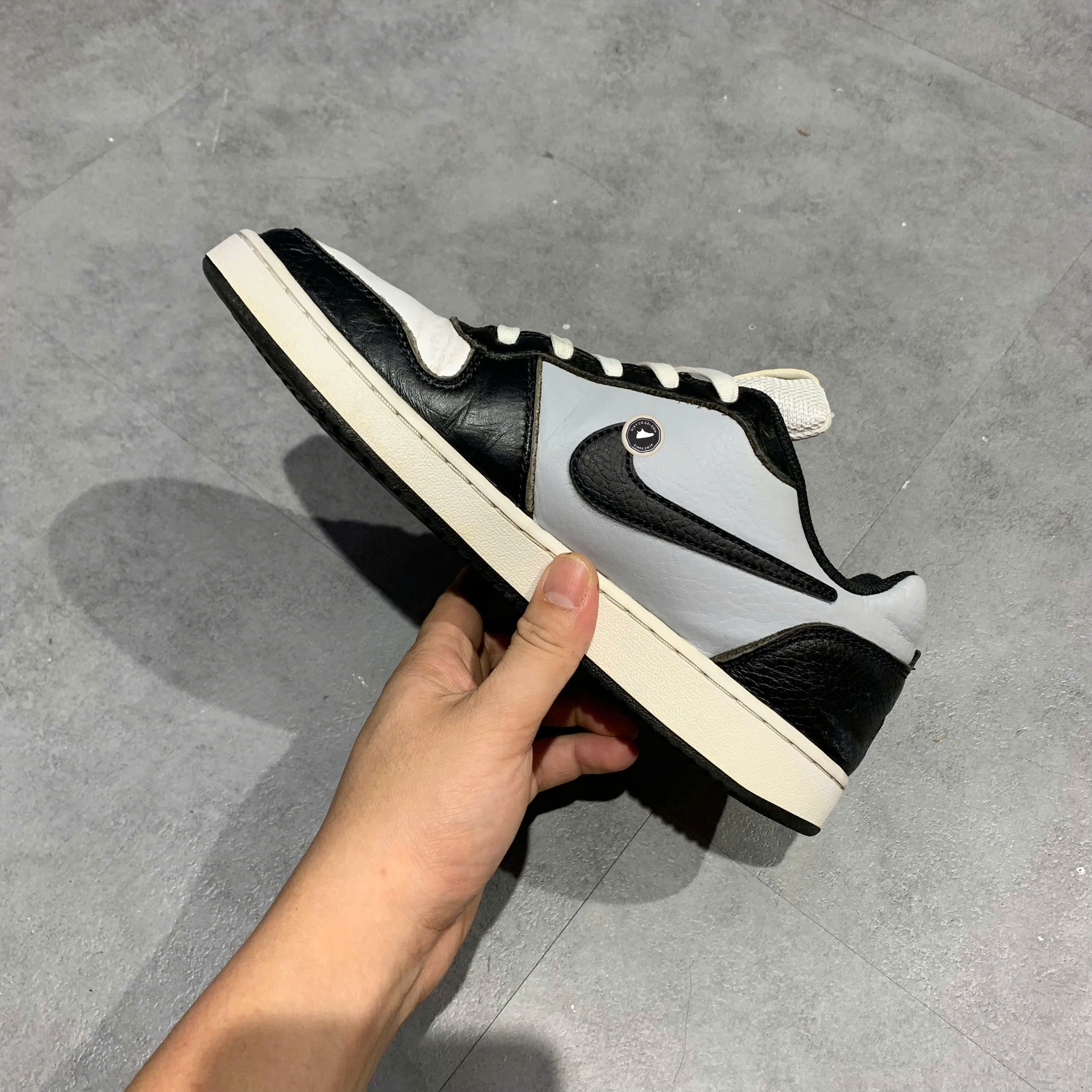 Giày Thời Trang Nike Court Borough Low 2 White Black - BQ5448-104 - Size 40 - GIÀY 2HAND CHÍNH HÃNG PVN25306