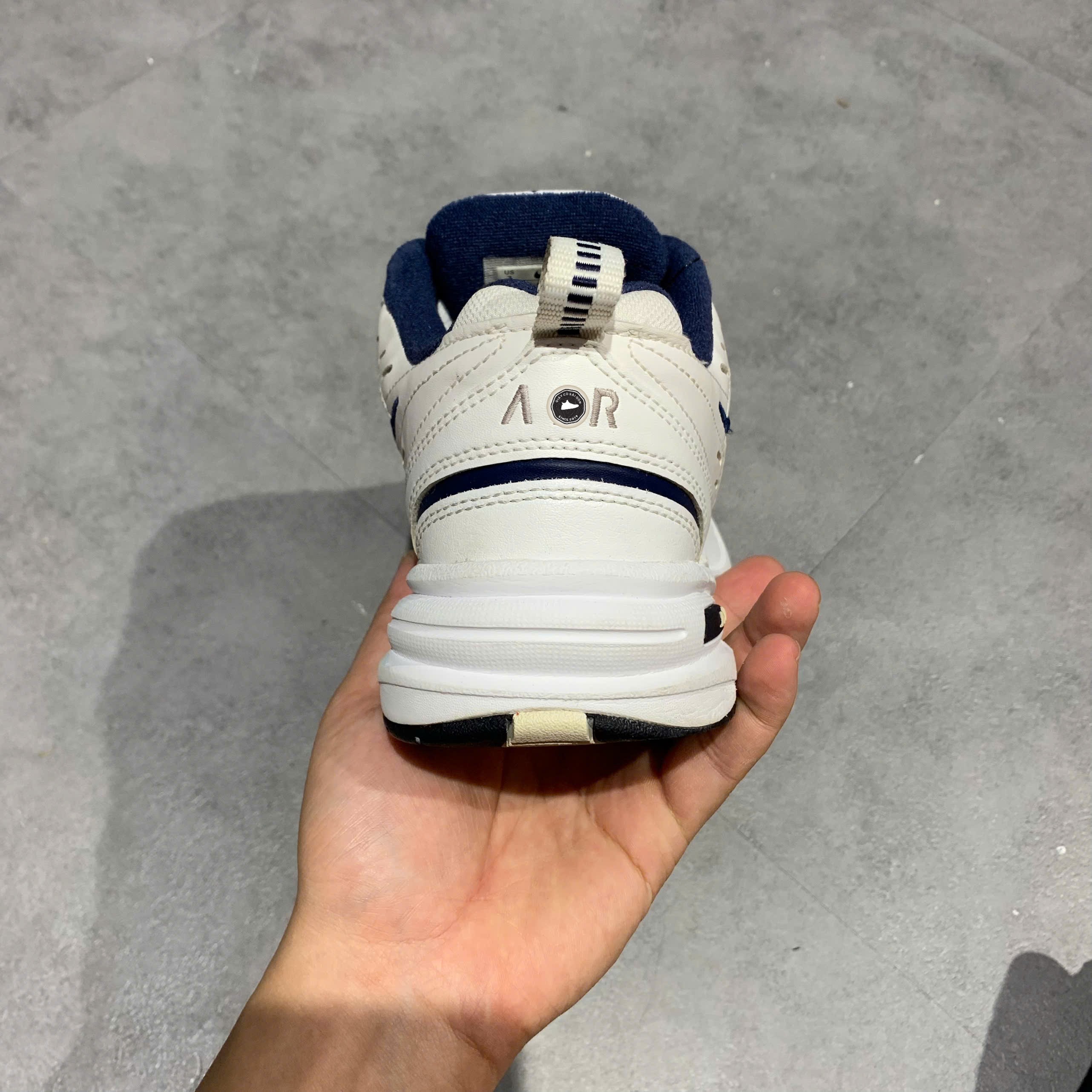 Nike Air Monarch IV White Navy - 415445-102 - Size 40 - GIÀY 2HAND CHÍNH HÃNG PVN25328