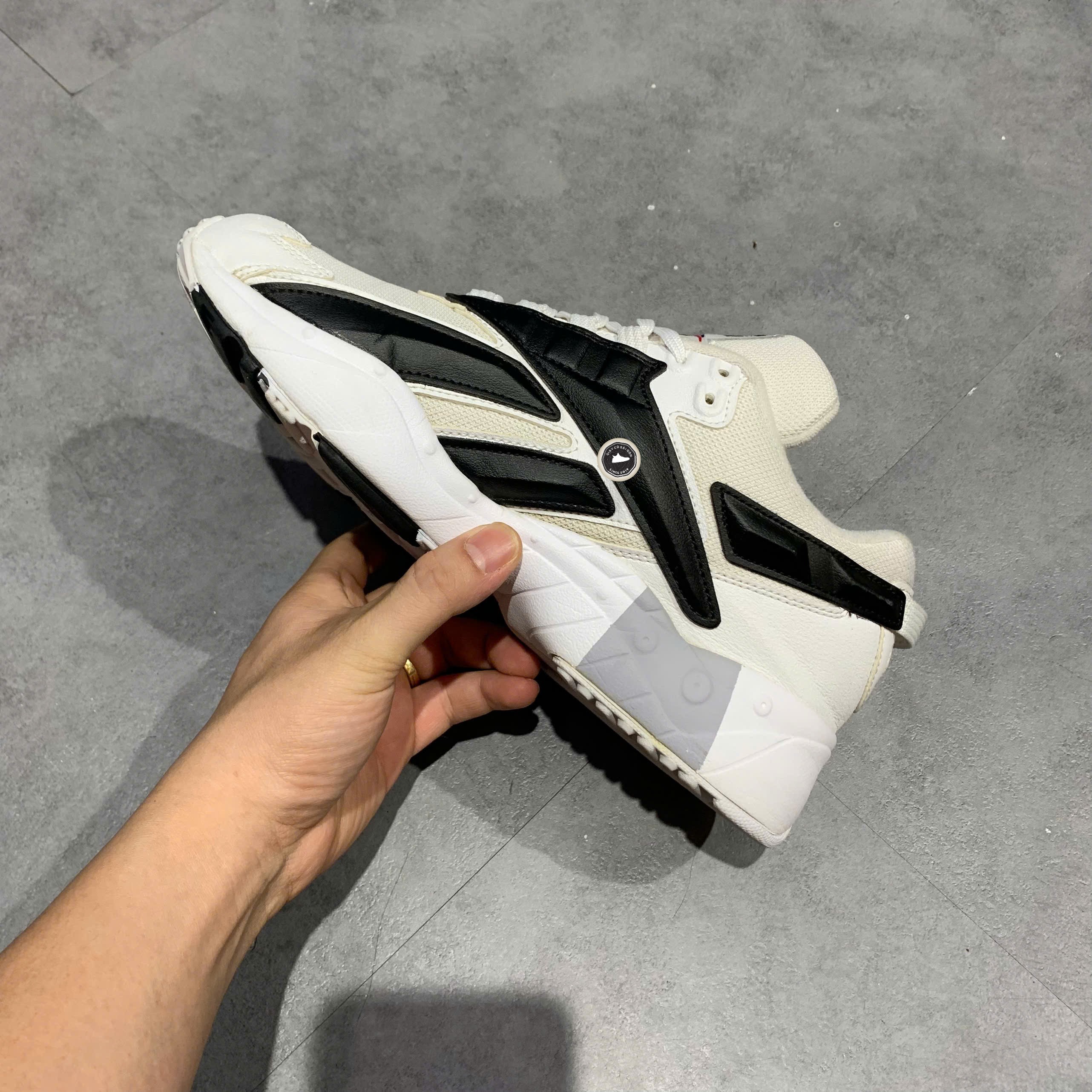 Reebok INTV 96 'White Black' - FV5478 - Size 40 - GIÀY 2HAND CHÍNH HÃNG PVN25349