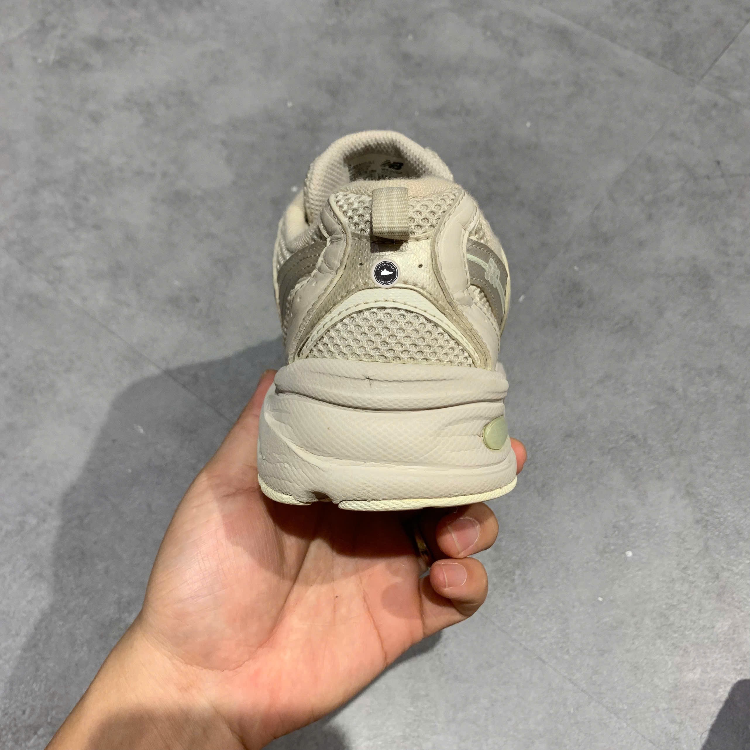 New Balance 530 Beige - MR530SH - Size 41.5 - GIÀY 2HAND CHÍNH HÃNG PVN25402
