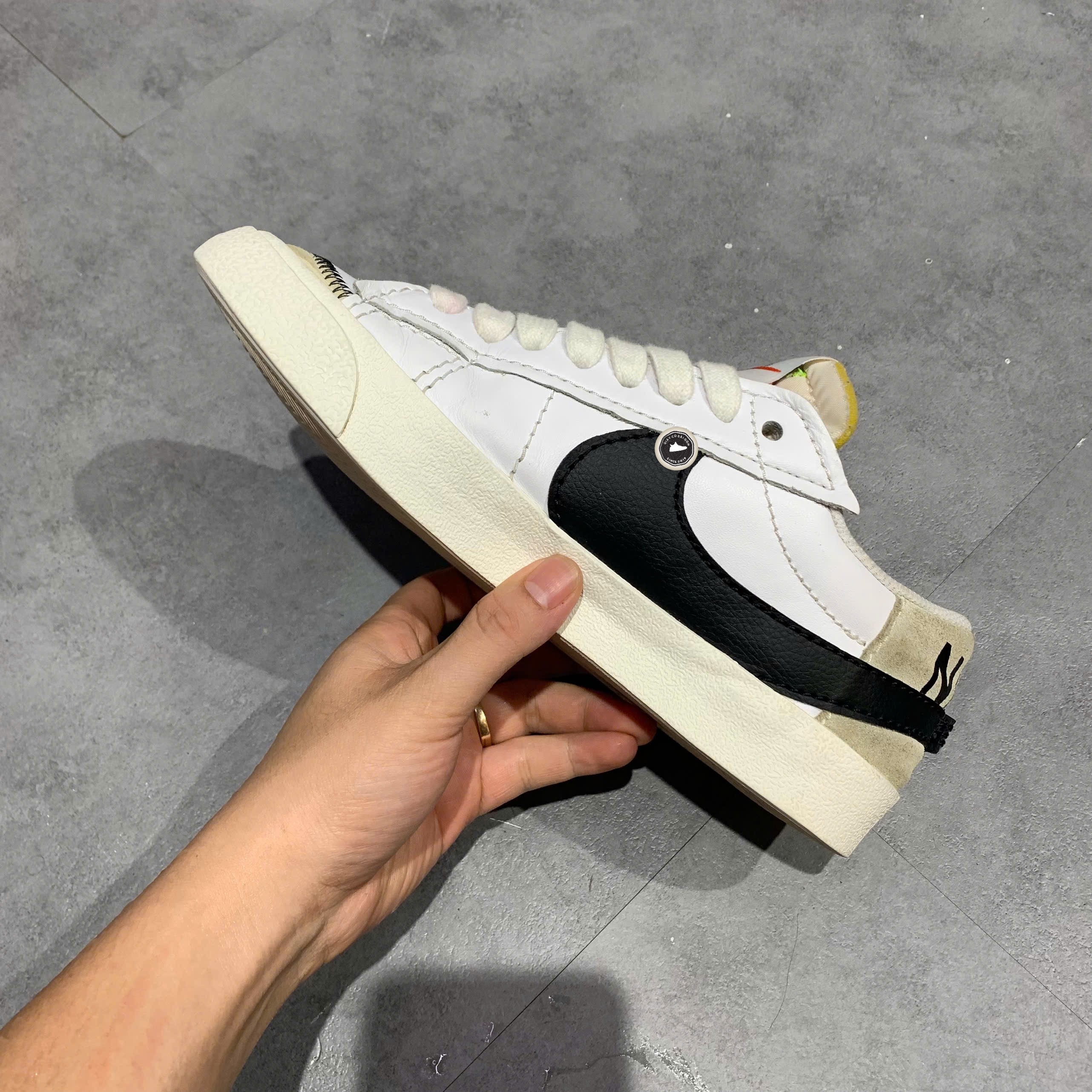 Nike Blazer Low '77 Jumbo White Black - DN2158-101 - Size 41 - GIÀY 2HAND CHÍNH HÃNG PVN25482