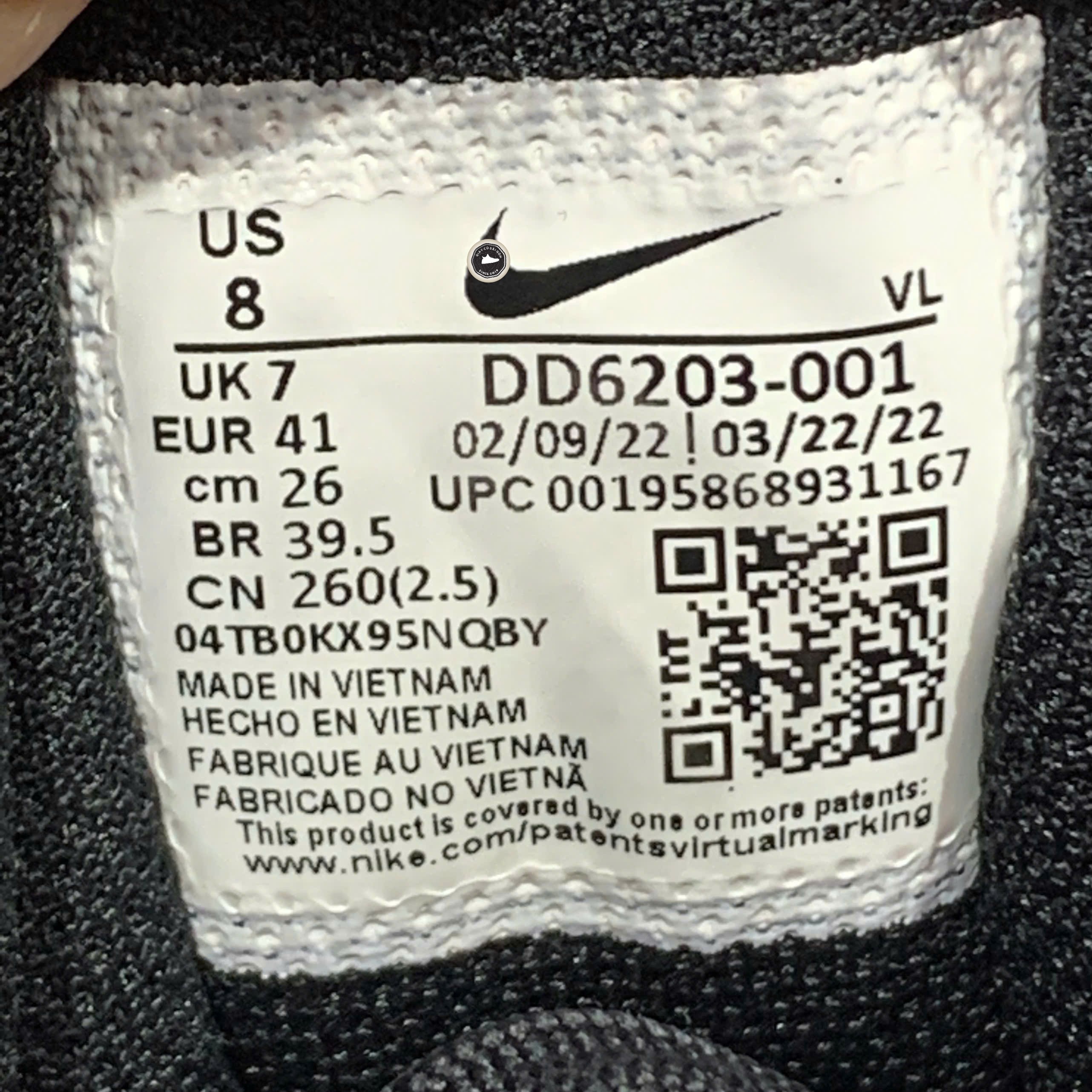 Nike Air Zoom Winflo 10 Black White - DV4022-001 - Size 41 1/3 - GIÀY 2HAND CHÍNH HÃNG PVN25405