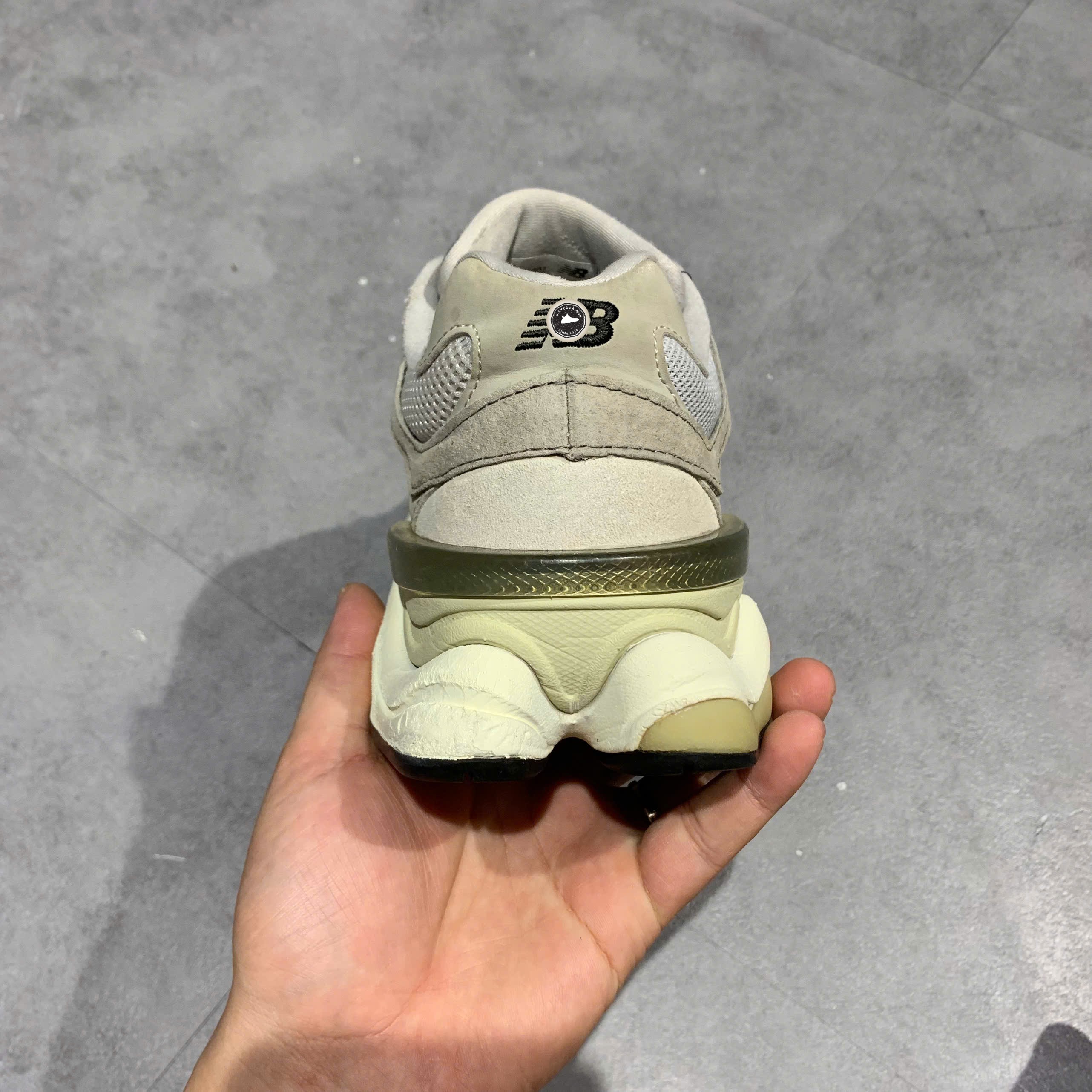 New Balance 9060 Rain Cloud - U9060GRY - Size 41.5 - GIÀY 2HAND CHÍNH HÃNG PVN25399