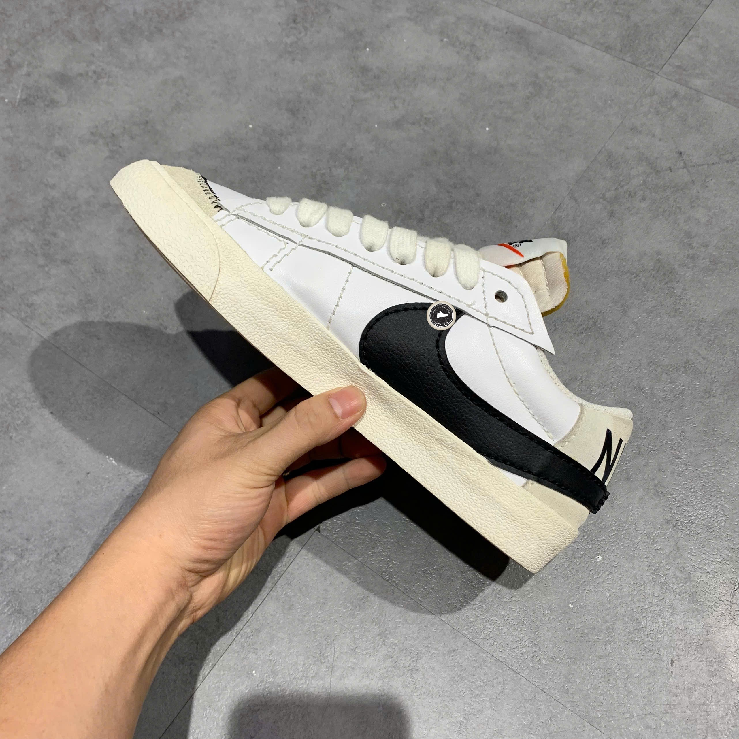Nike Blazer Low '77 Jumbo White Black - DN2158-101 - Size 42 - GIÀY 2HAND CHÍNH HÃNG PVN25611