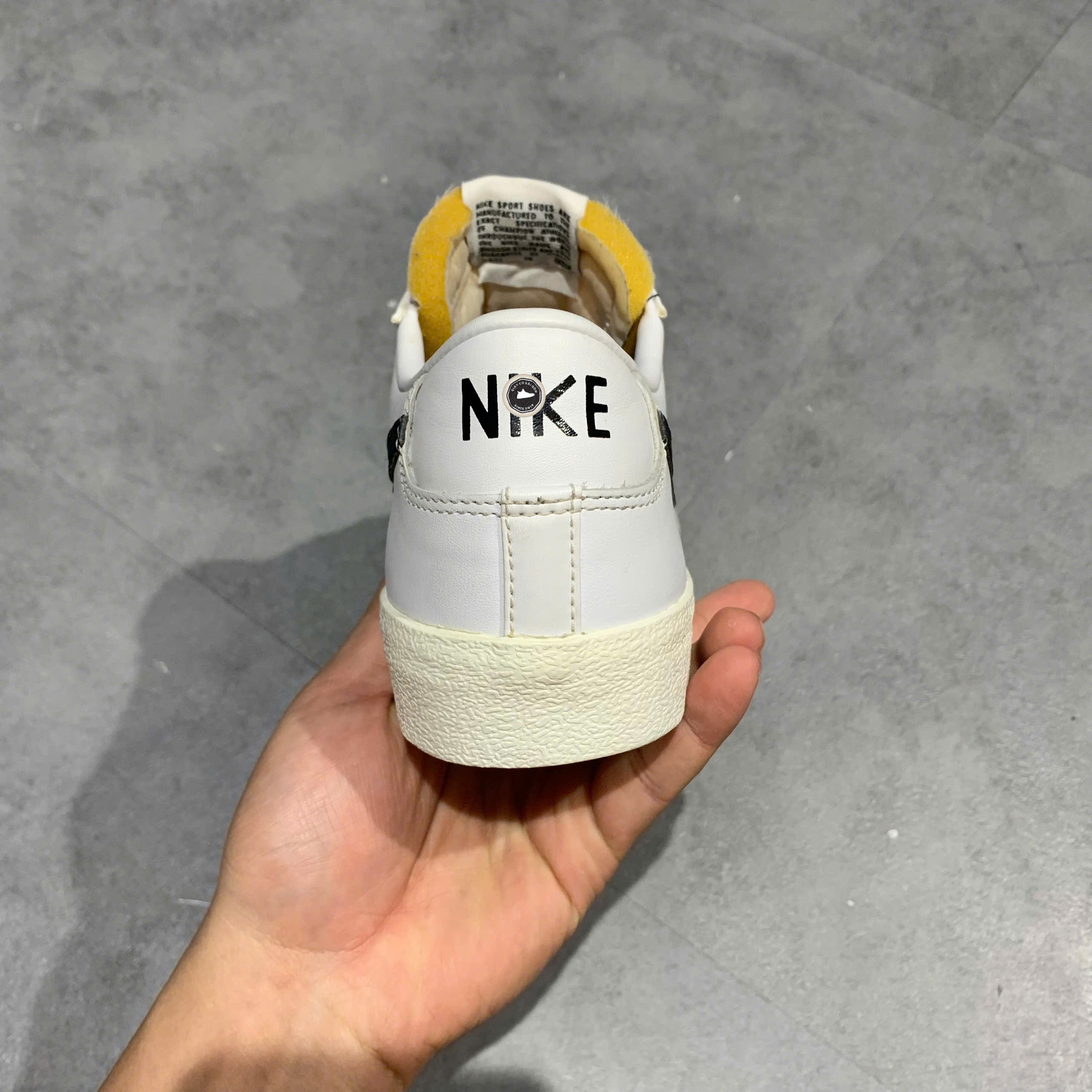 Nike Blazer Low '77 Vintage White Black - DA6364-101 - Size 42 - GIÀY 2HAND CHÍNH HÃNG PVN25622