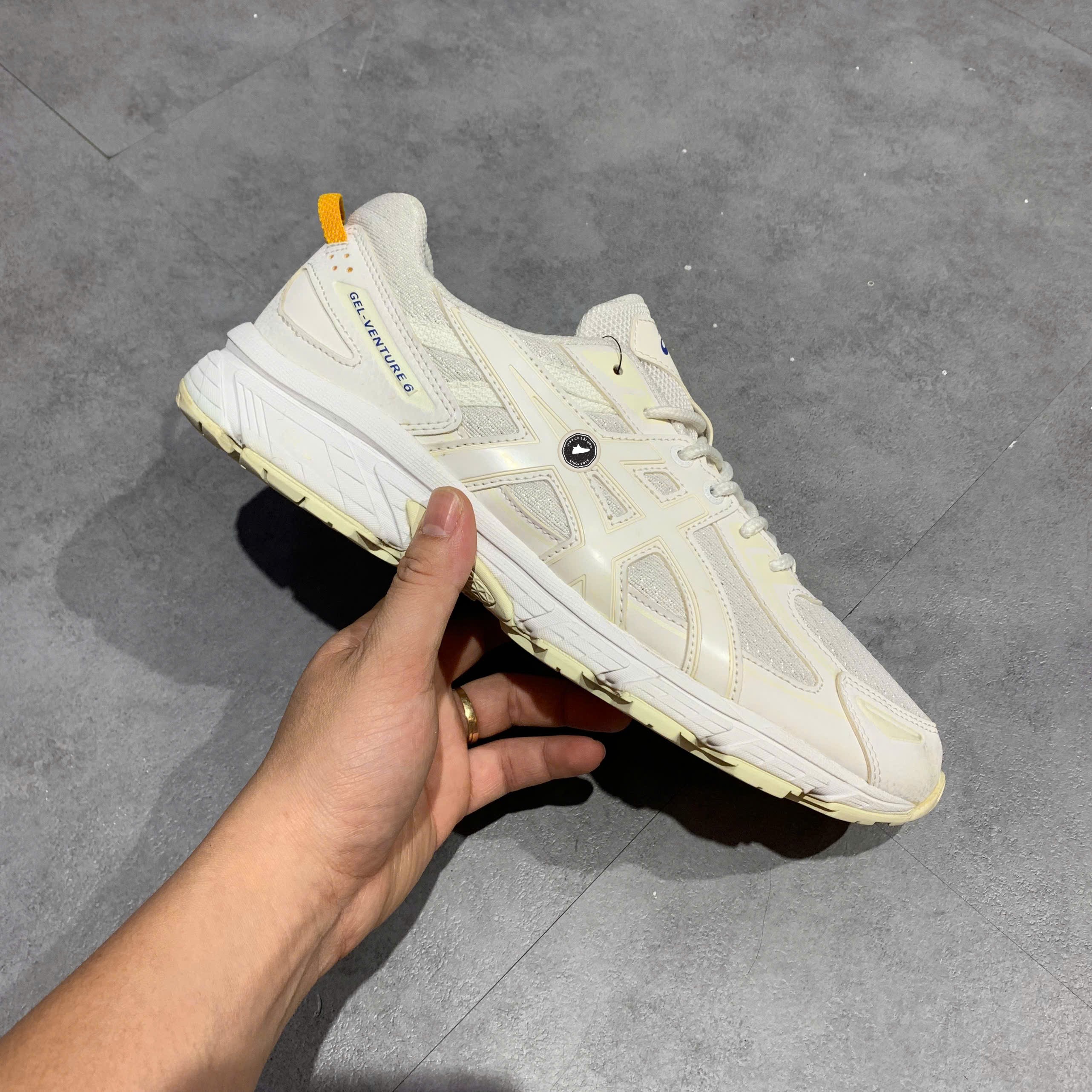 Asics Gel-Venture 6 Cream White - 1203A297 - Size 42.5 - GIÀY 2HAND CHÍNH HÃNG PVN25571