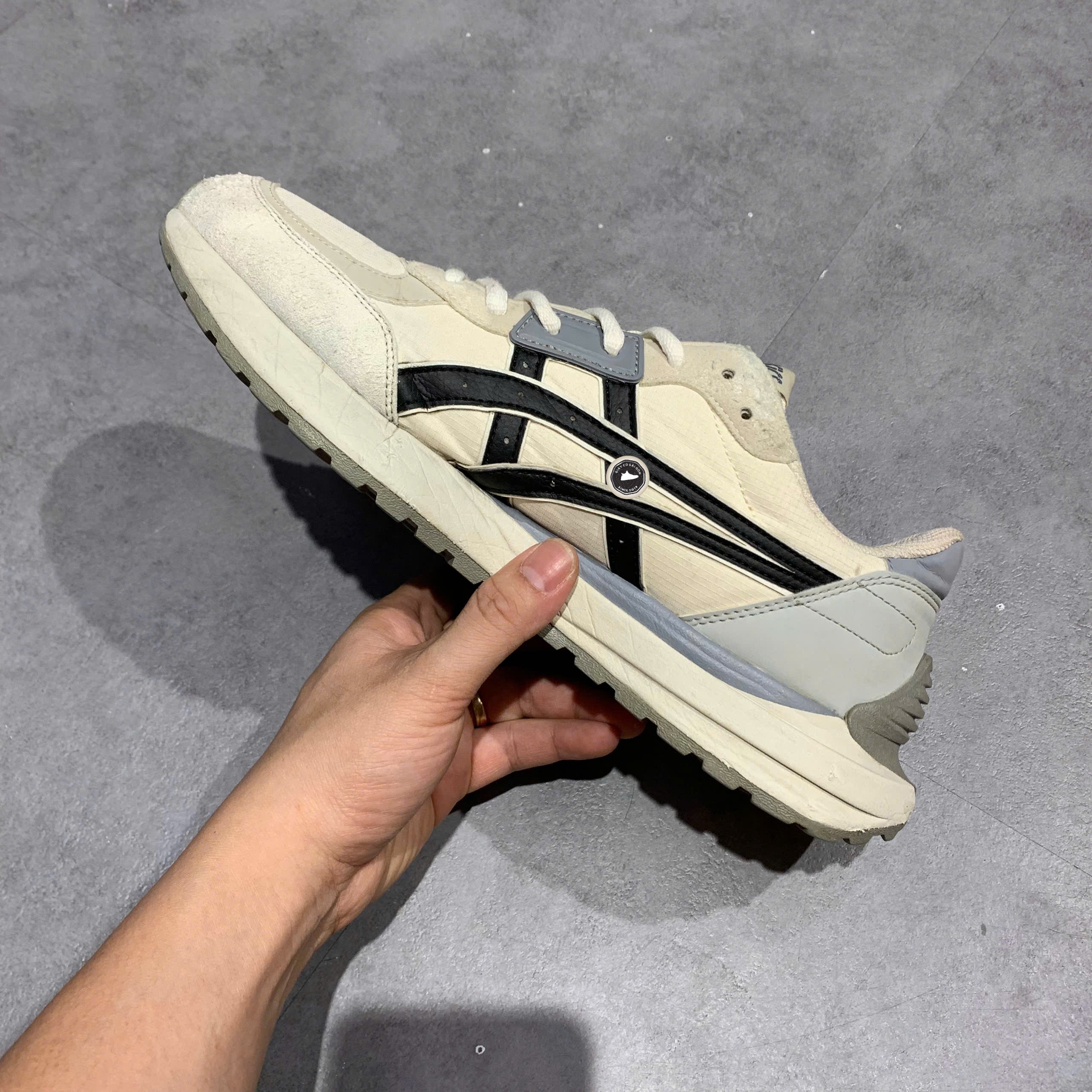 Asics Tarther SC 2.0 Cream Black - 1203A313 - Size 42.5 - GIÀY 2HAND CHÍNH HÃNG PVN25554