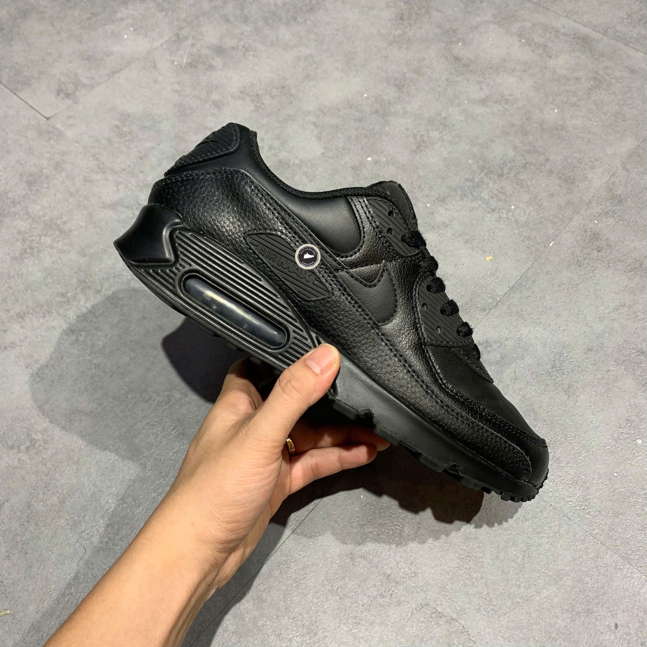 Nike Air Max 90 Triple Black Leather - CZ5594-001 - Size 42.5 - GIÀY 2HAND CHÍNH HÃNG PVN25535