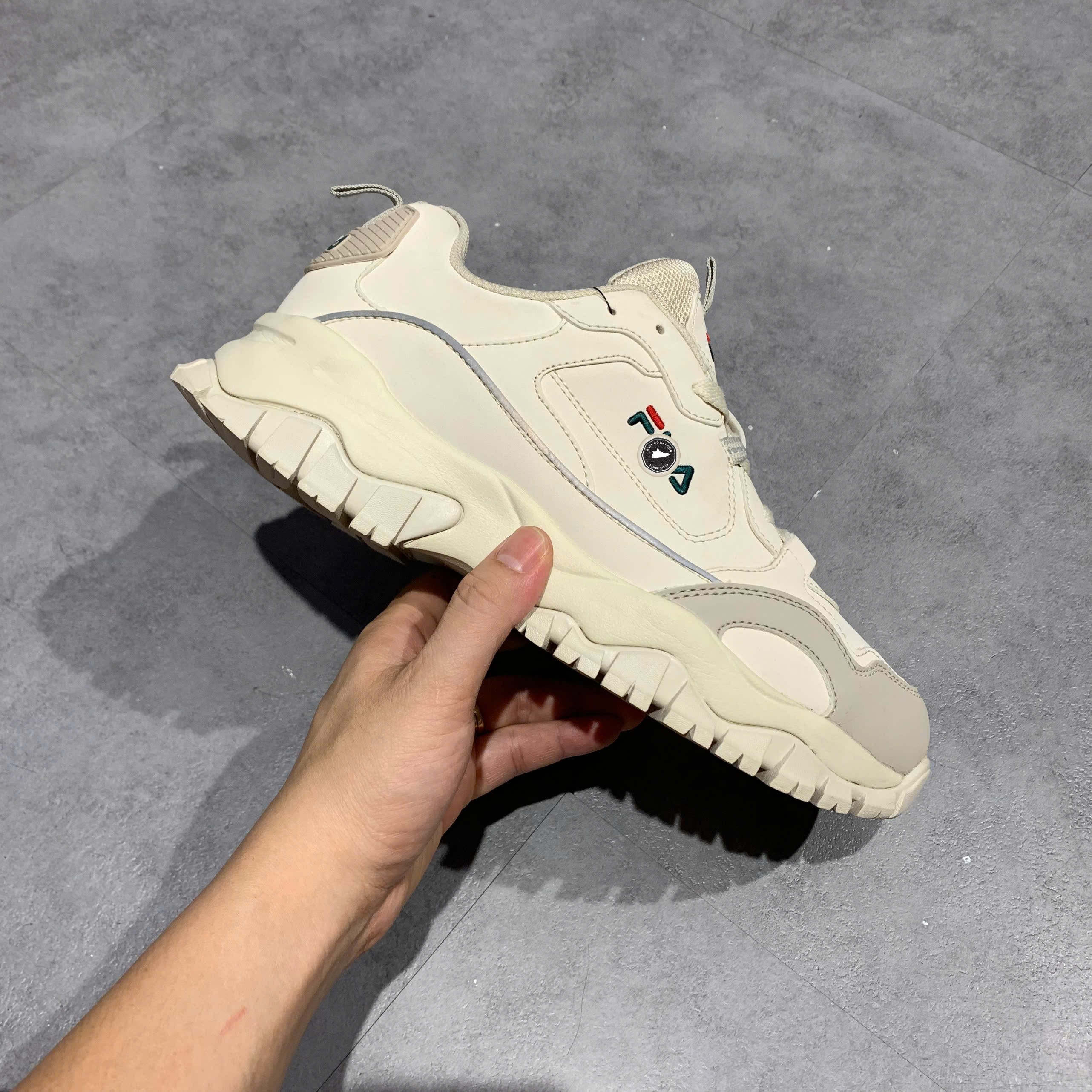 Fila Oakmont TR Beige - 1RM02020D-920 - Size 41.5 - GIÀY 2HAND CHÍNH HÃNG PVN25773
