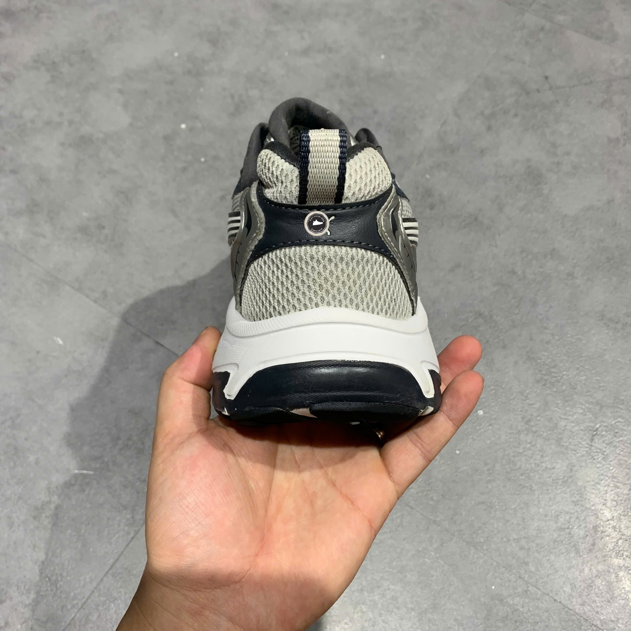Puma Morphic 'Silver Glacial Grey' - 392724-16 - Size 40.5 - GIÀY 2HAND CHÍNH HÃNG PVN26126