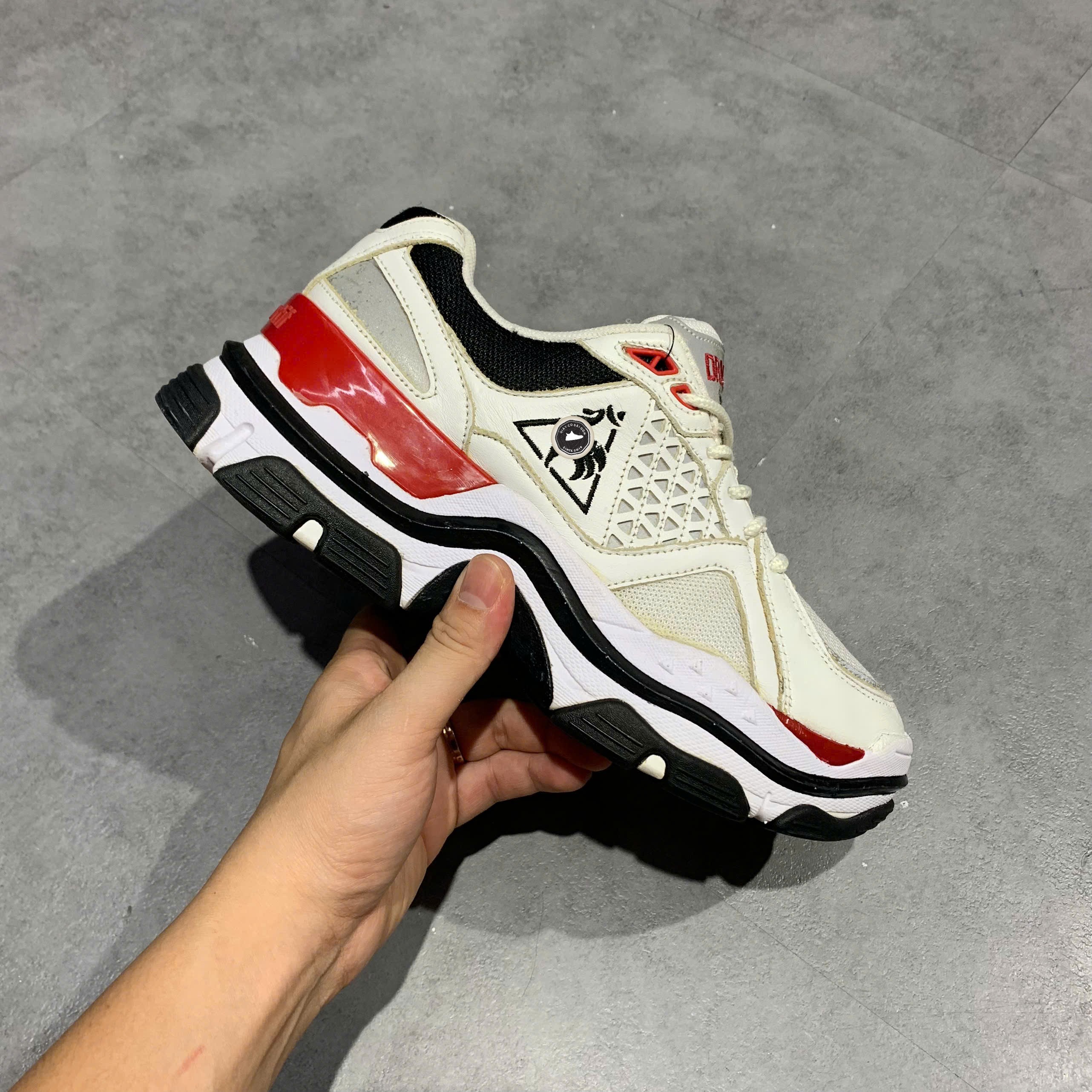 Le Coq Sportif Dragon Maxxi White Red Black - Q8323RCR20 - Size 39 - GIÀY 2HAND CHÍNH HÃNG PVN26241