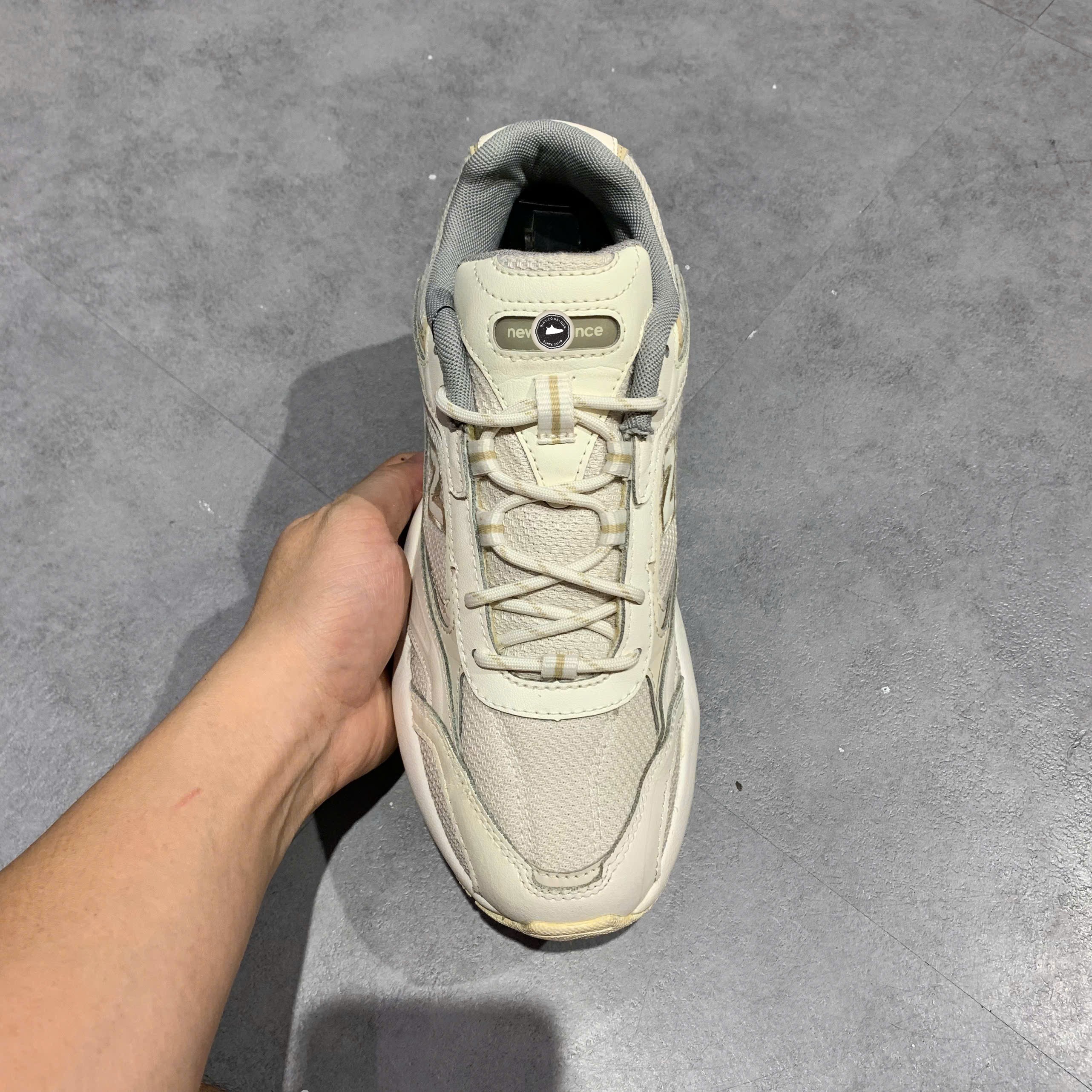 New Balance 452 White Silver - WX452SG - Size 40 - GIÀY 2HAND CHÍNH HÃNG PVN26113