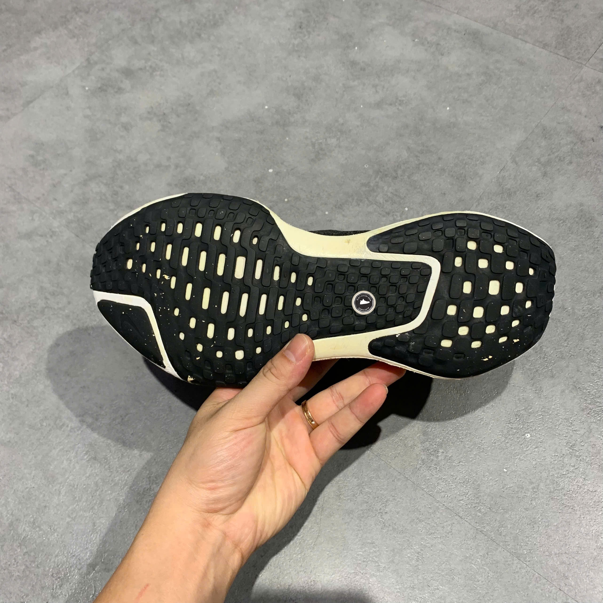 Nike ZoomX Invincible Run Flyknit 3 Black White - DR2615-001 - Size 40.5 - GIÀY 2HAND CHÍNH HÃNG PVN26189