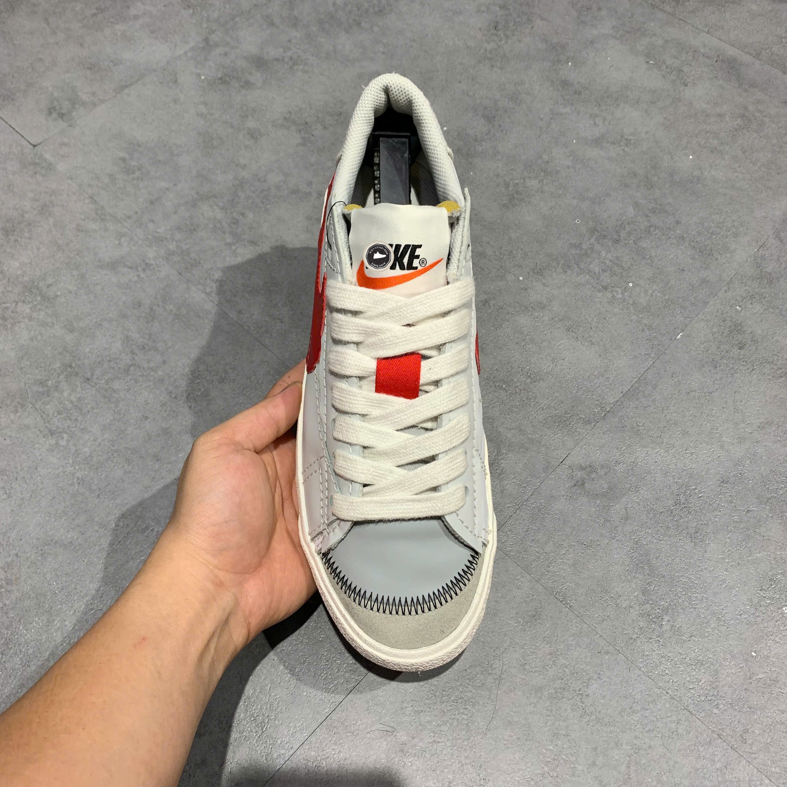 Nike Blazer Low '77 Jumbo White University Red - DQ8769-100 - Size 42.5 - GIÀY 2HAND CHÍNH HÃNG PVN25792