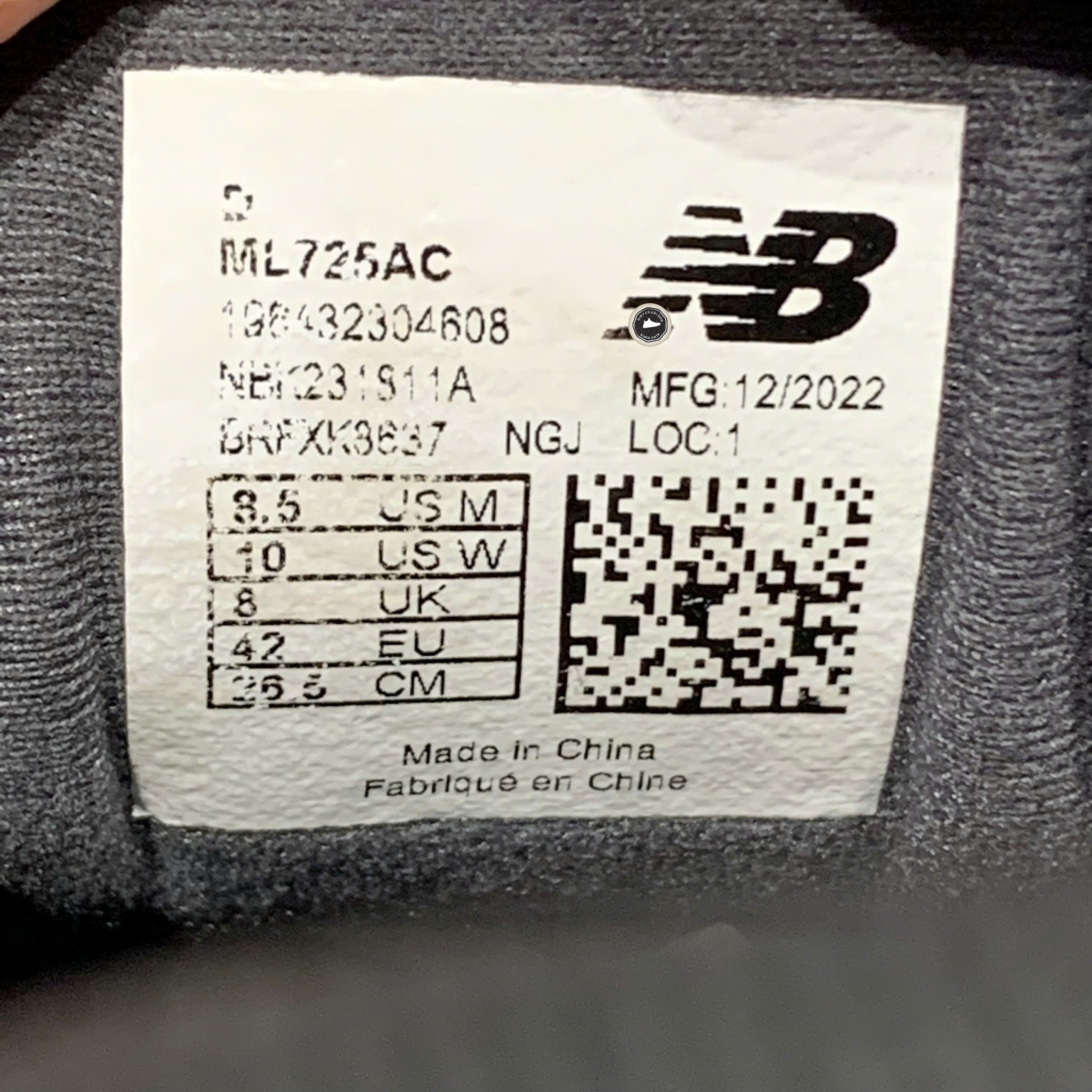 New Balance 725 'Magnet Black' - ML725AC - Size 42 - GIÀY 2HAND CHÍNH HÃNG PVN25831