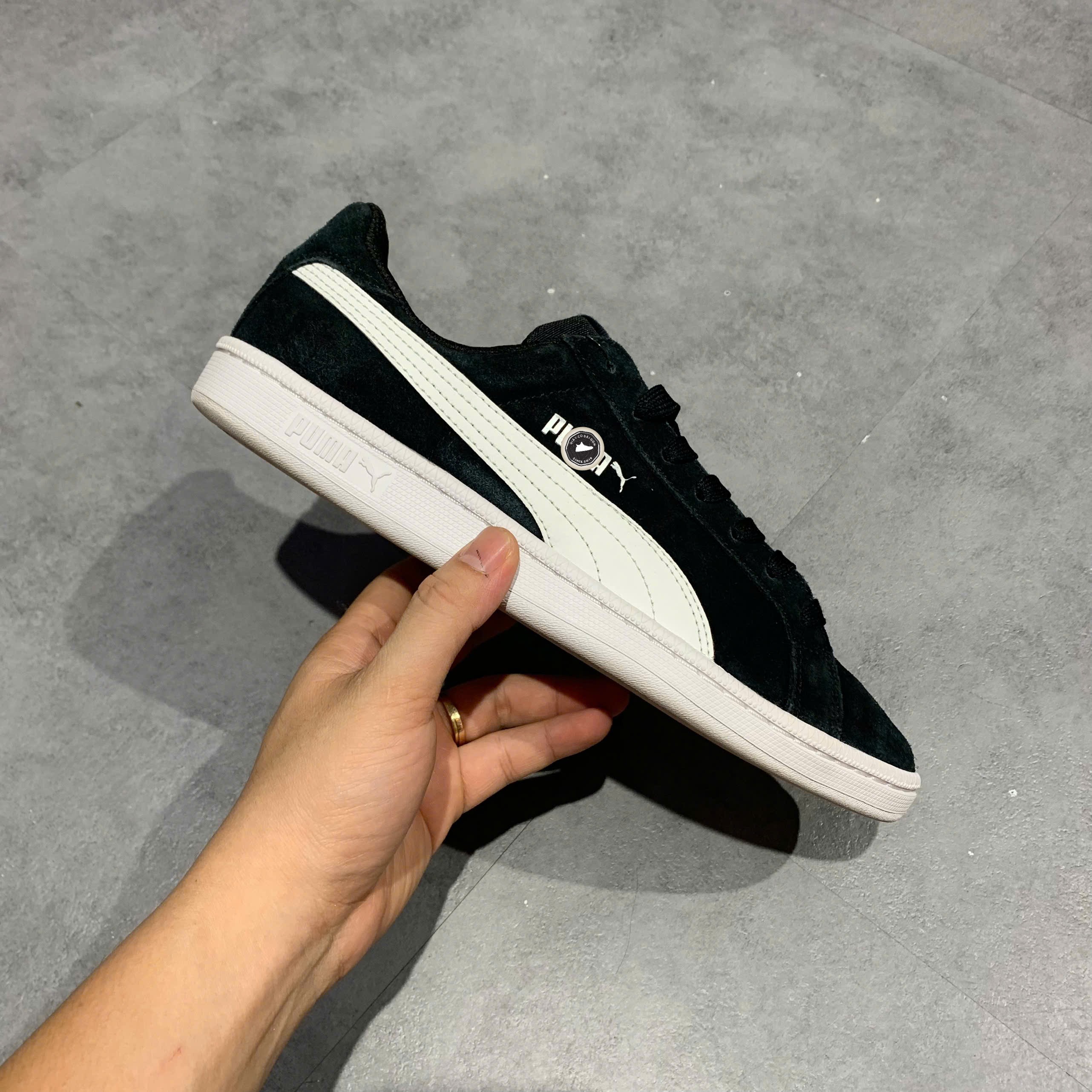 Puma Smash v2 'Black White' - 370205-01 - Size 41 - GIÀY 2HAND CHÍNH HÃNG PVN26236