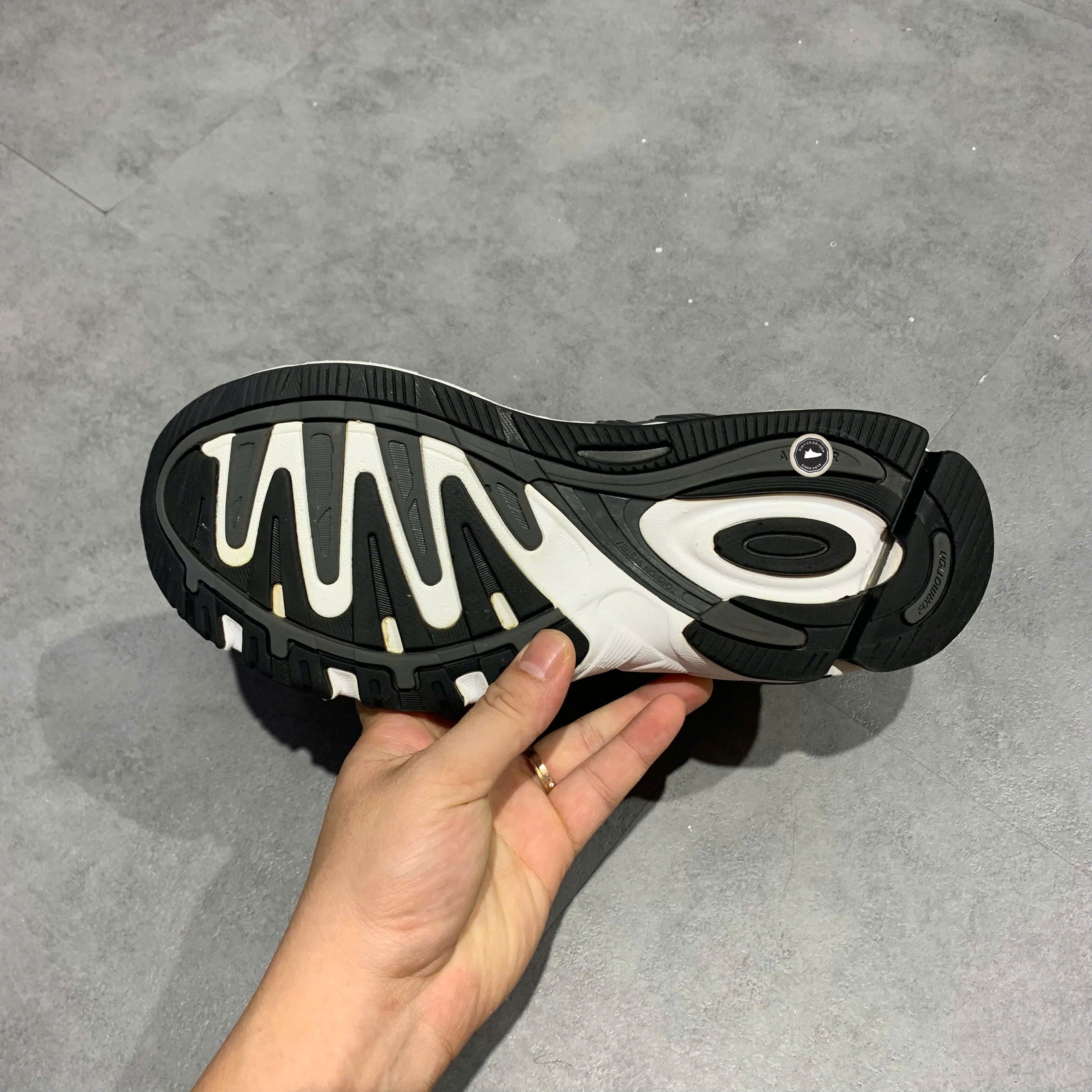 Adidas Response CL Core Black Cloud White - FW7767 - Size 40 - GIÀY 2HAND CHÍNH HÃNG PVN26145