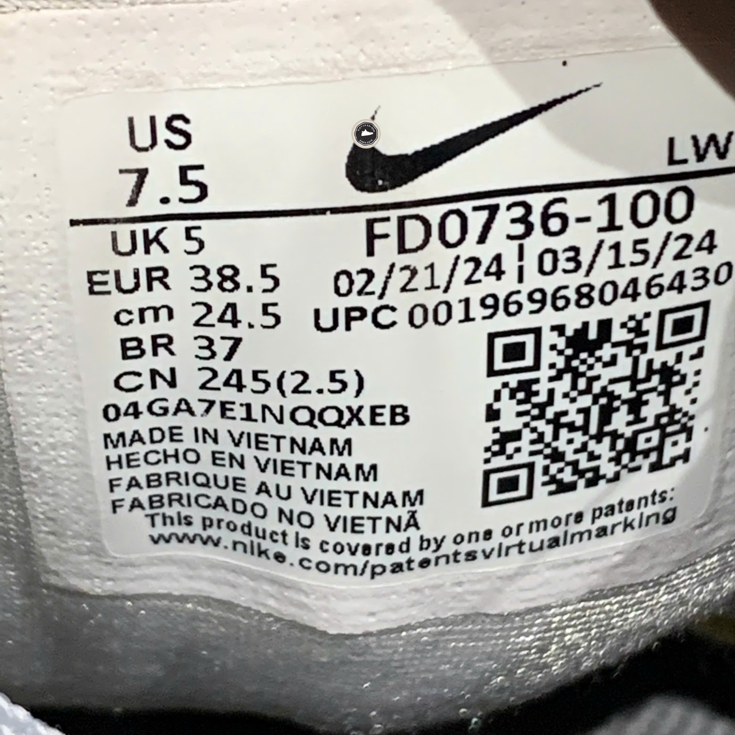 Nike V2K Run Summit White Metallic Silver - FD0736-100 - Size 38.5 - GIÀY 2HAND CHÍNH HÃNG PVN26218