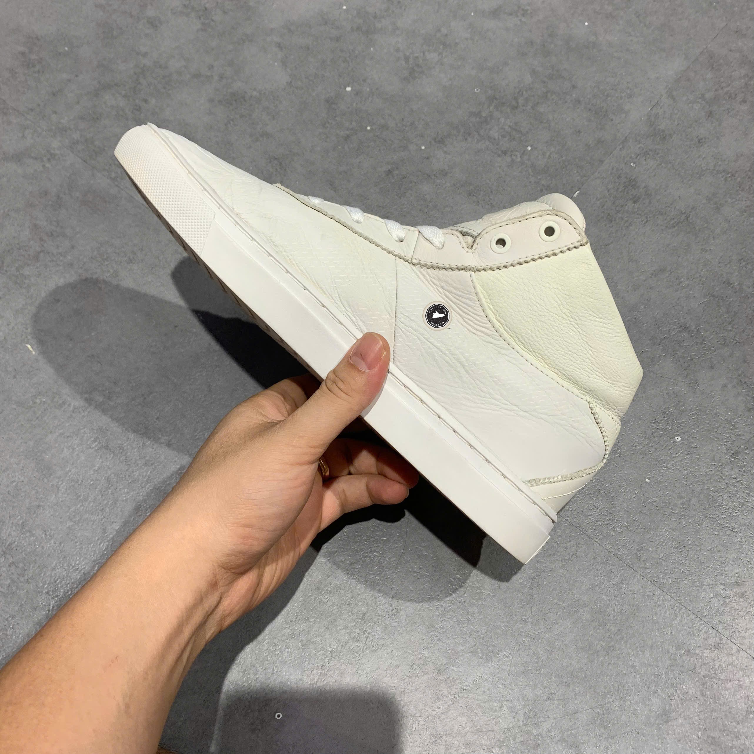 Onitsuka Tiger GSM Hi Off White - TH6D0L - Size 39.5 - GIÀY 2HAND CHÍNH HÃNG PVN26216