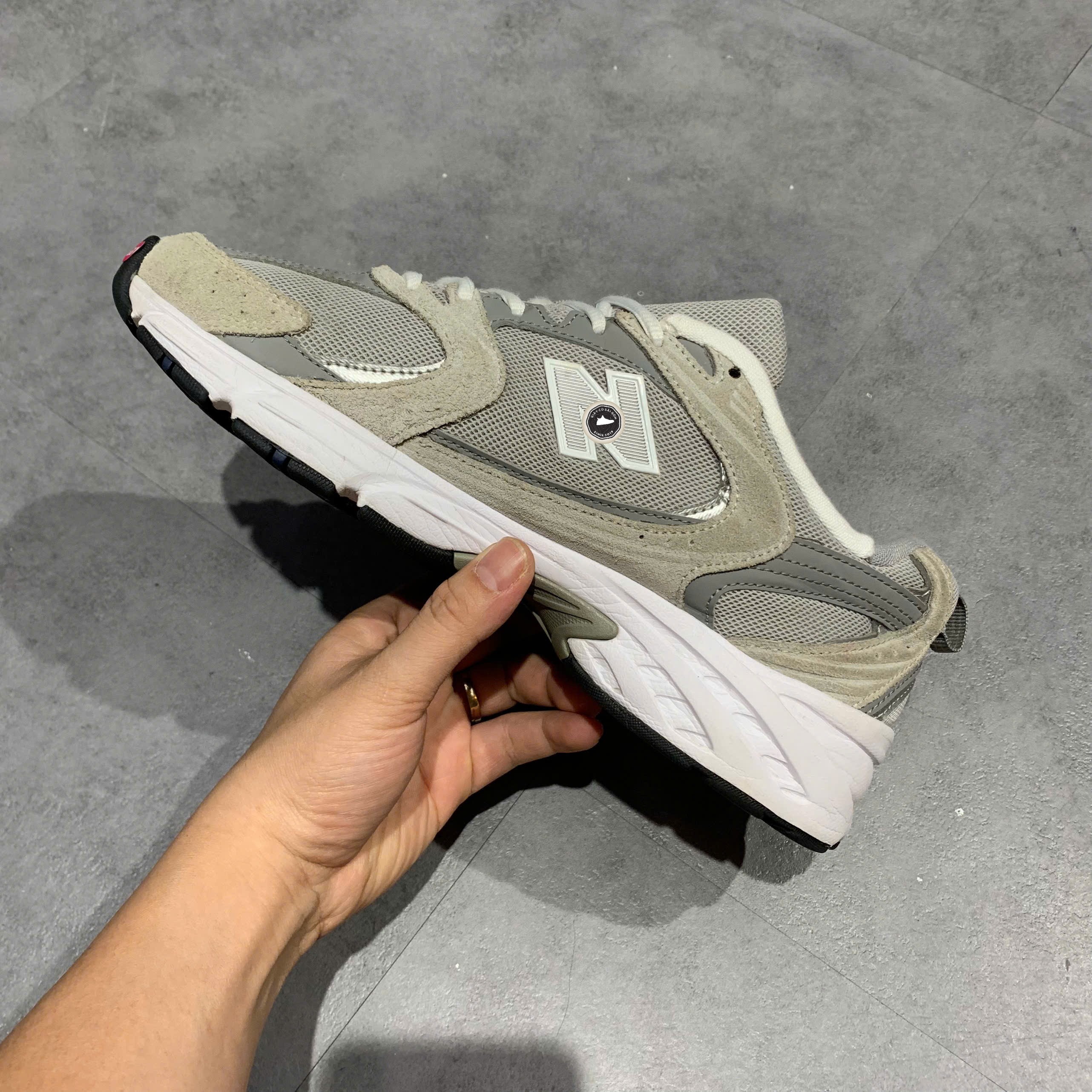 New Balance 530 Raincloud Shadow Grey - MR530CK - Size 42 - GIÀY 2HAND CHÍNH HÃNG PVN25585