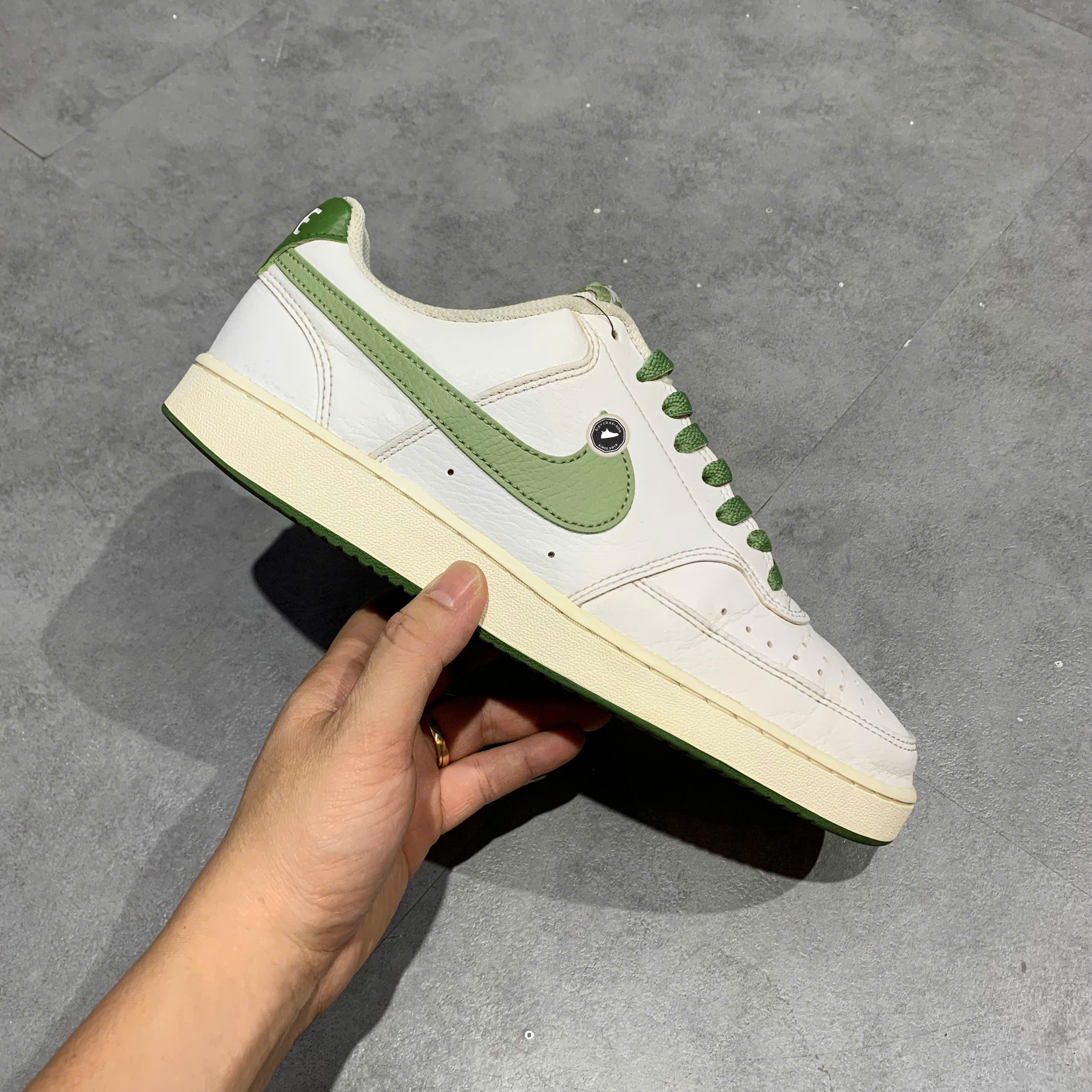 Nike Court Vision Low Next Nature 'White Oil Green' - FJ5480-100 - Size 42.5 - GIÀY 2HAND CHÍNH HÃNG PVN25517