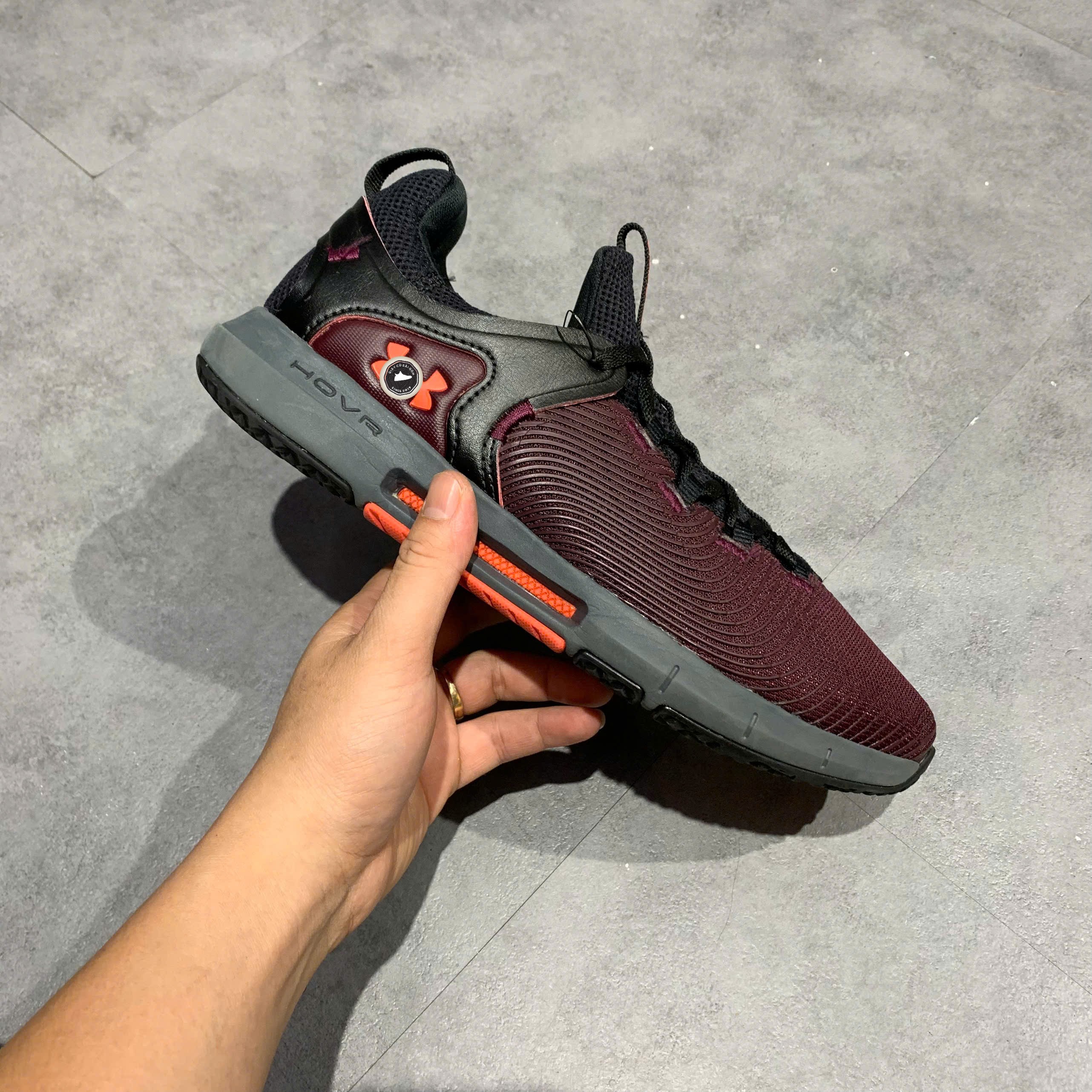Under Armour HOVR Rise 2 Dark Maroon Black - 3023009-501 - Size 42.5 - GIÀY 2HAND CHÍNH HÃNG PVN26284