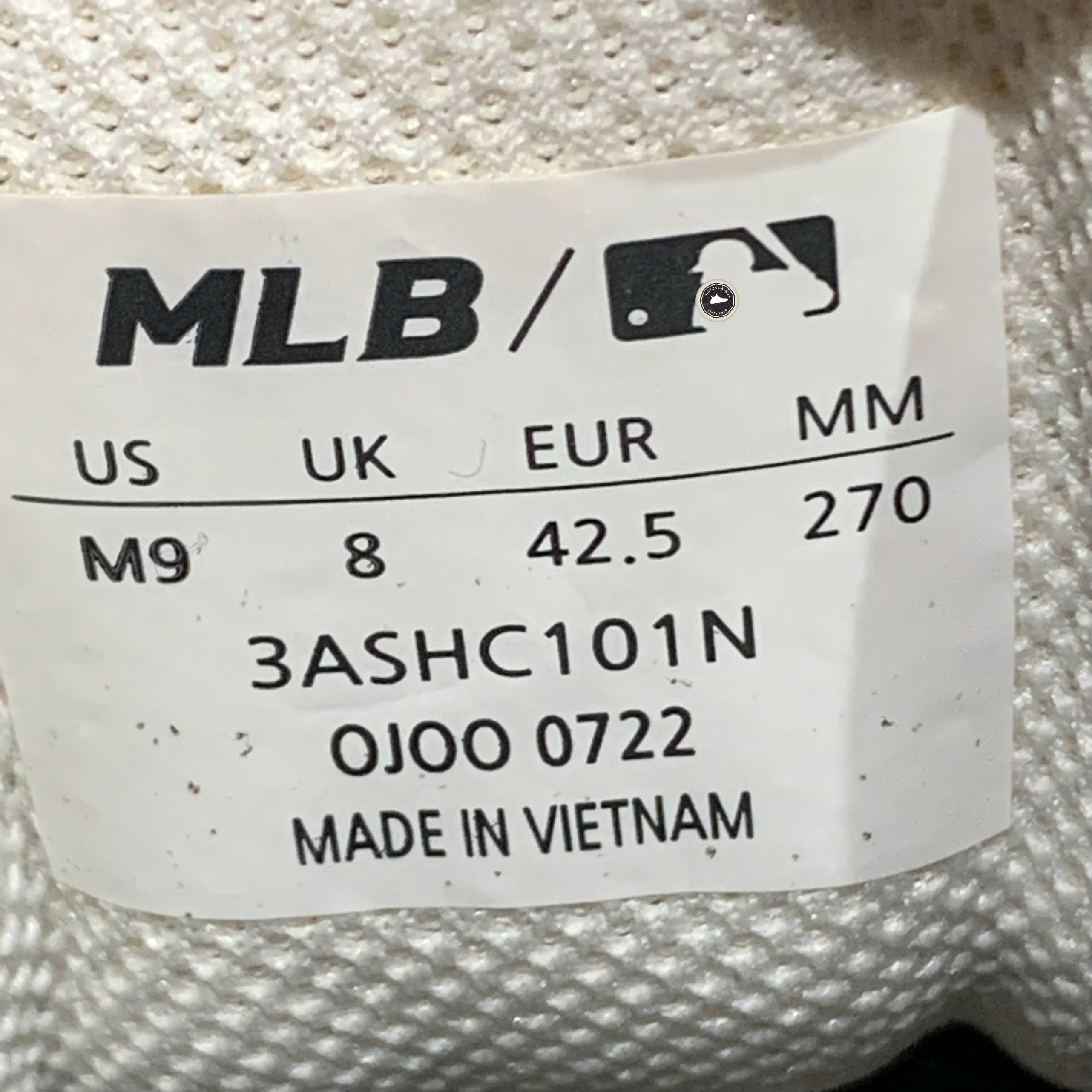 MLB Big Ball Chunky A New York Yankees - 3ASHC101N - Size 42.5 - GIÀY 2HAND CHÍNH HÃNG PVN26396