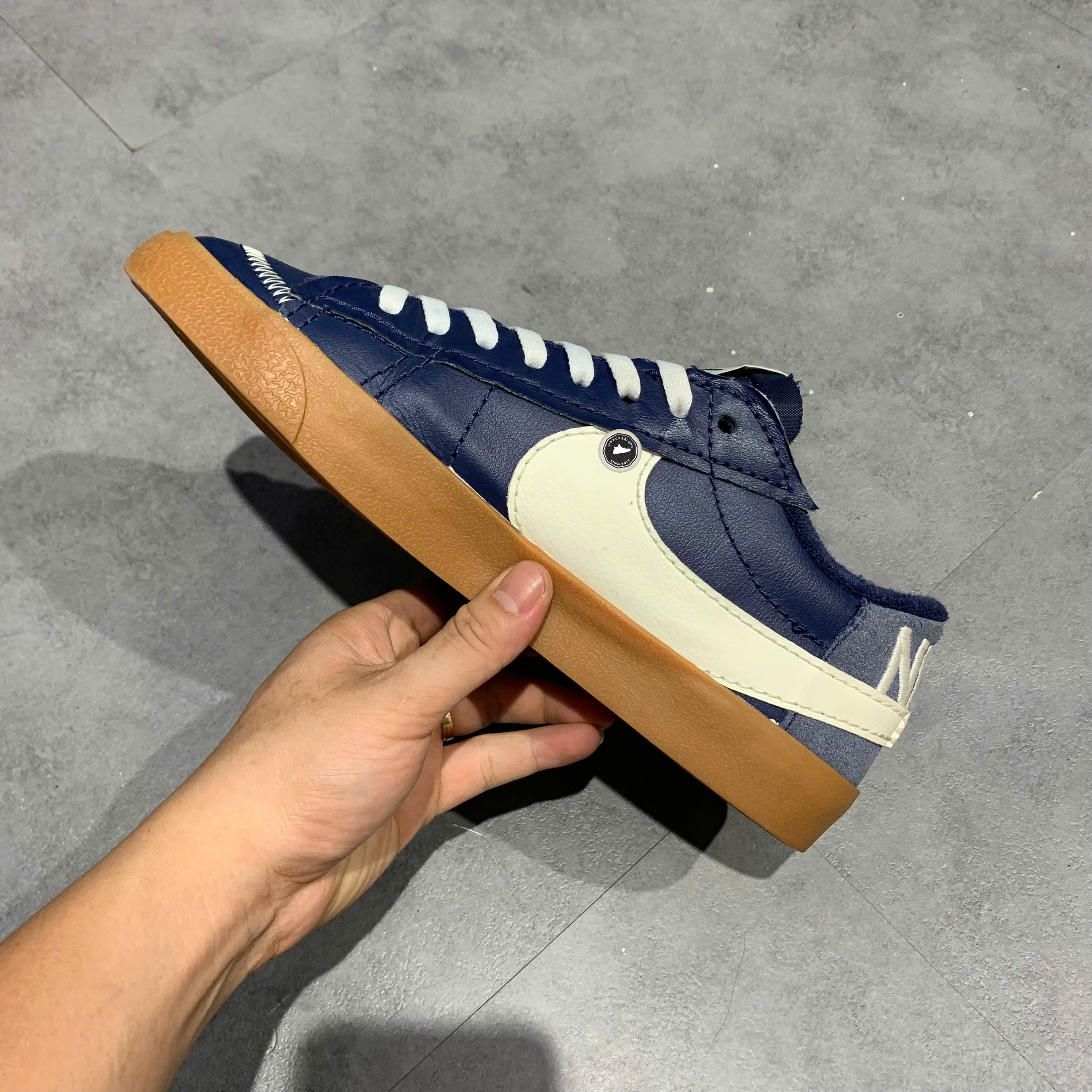 Nike Blazer Low '77 Jumbo Midnight Navy Gum - DR9865-400 - Size 42.5 - GIÀY 2HAND CHÍNH HÃNG PVN26063