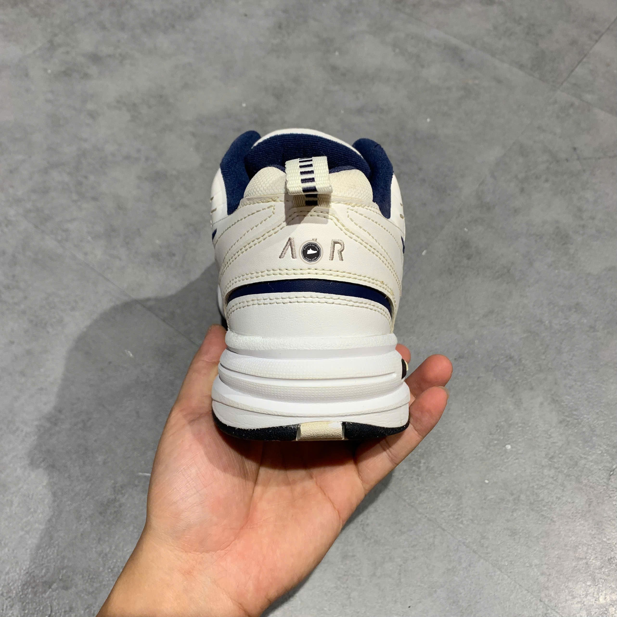 Nike Air Monarch IV White Navy - 415445-102 - Size 44.5 - GIÀY 2HAND CHÍNH HÃNG PVN26335