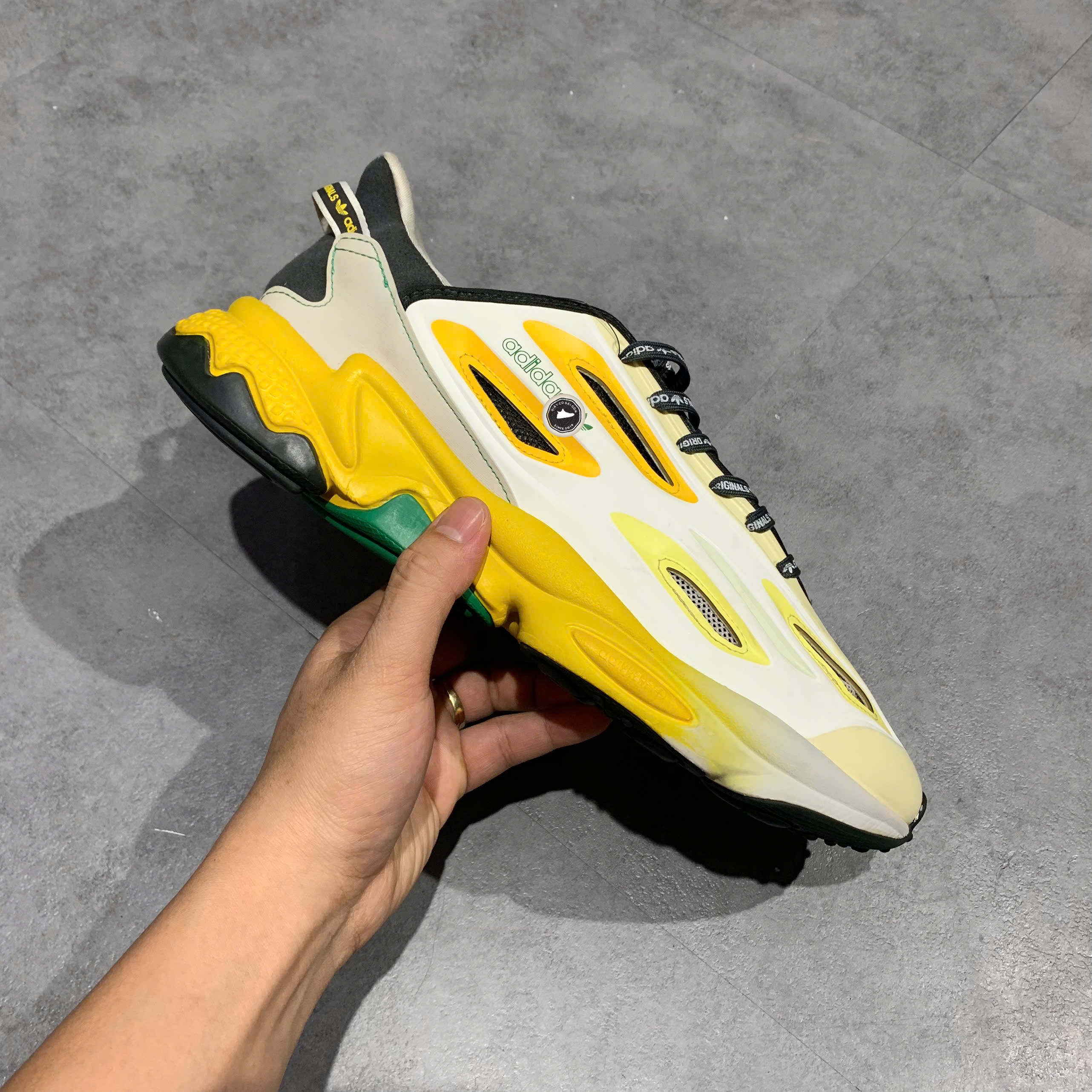 adidas Ozweego Celox White Solar Yellow Green - GX3003 - Size 43 1/3 - GIÀY 2HAND CHÍNH HÃNG PVN26392