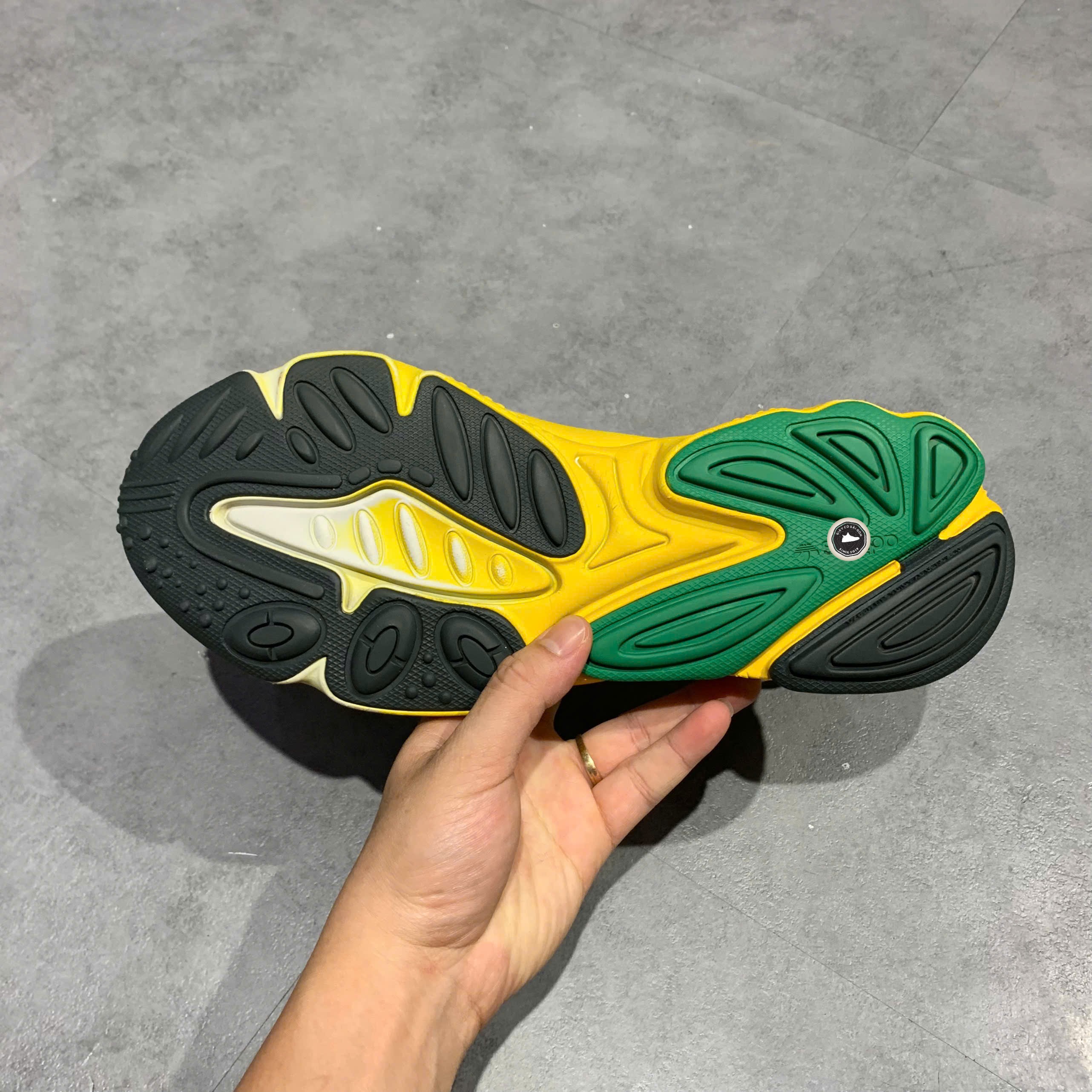 adidas Ozweego Celox White Solar Yellow Green - GX3003 - Size 43 1/3 - GIÀY 2HAND CHÍNH HÃNG PVN26392