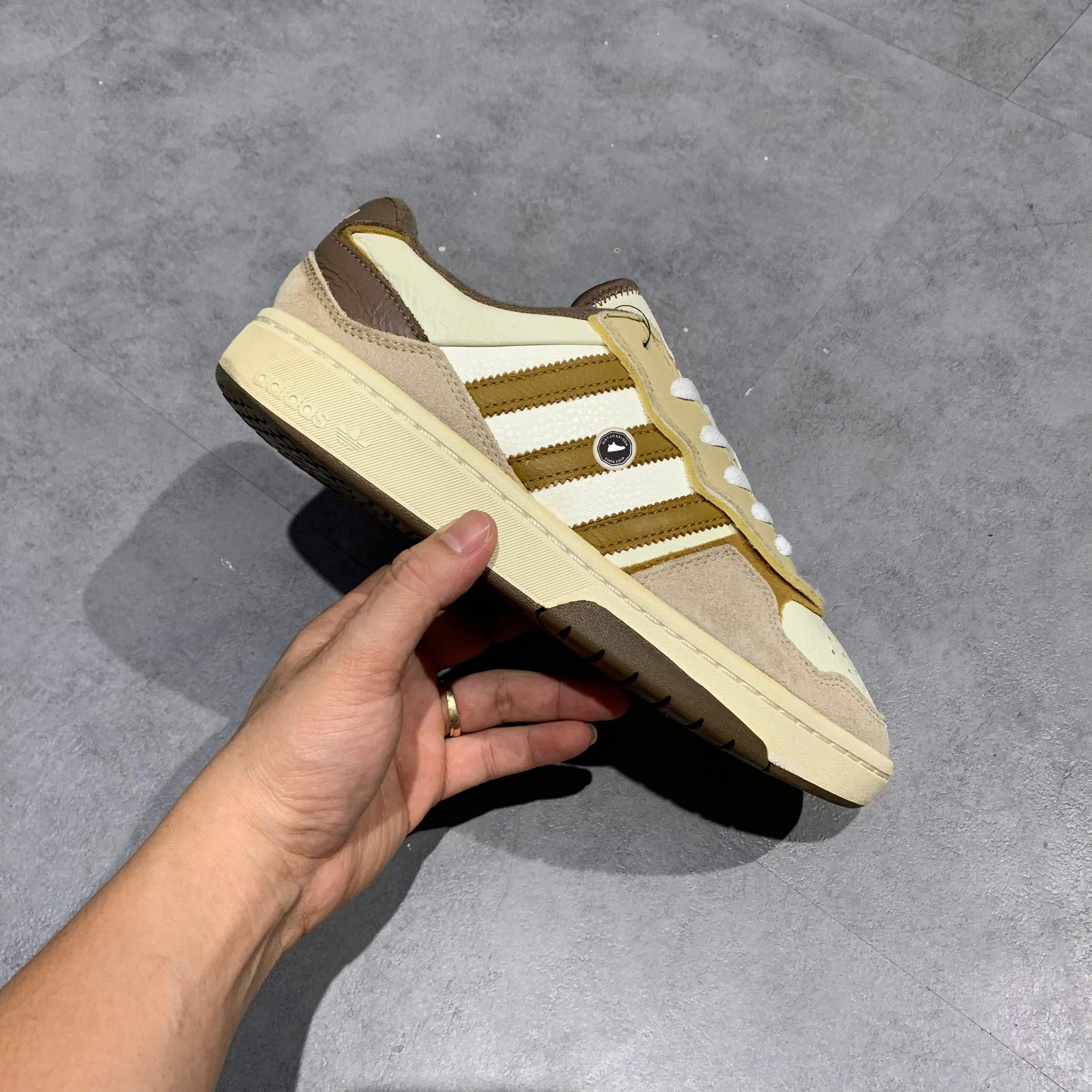Adidas Courtic Beige Brown - ID6068 - Size 40 - GIÀY 2HAND CHÍNH HÃNG PVN26345