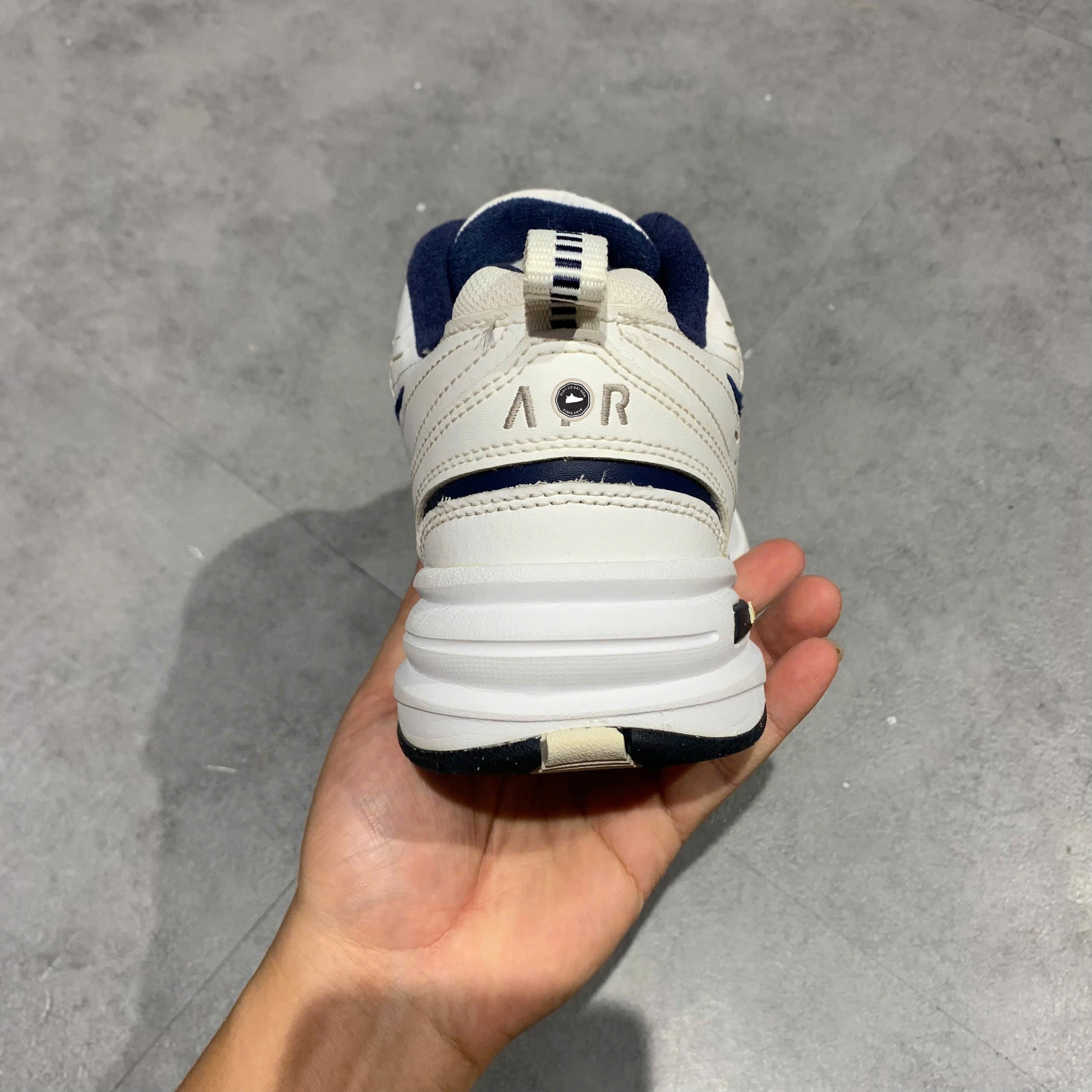 Nike Air Monarch IV White Navy - 415445-102 - Size 40 - GIÀY 2HAND CHÍNH HÃNG PVN26377