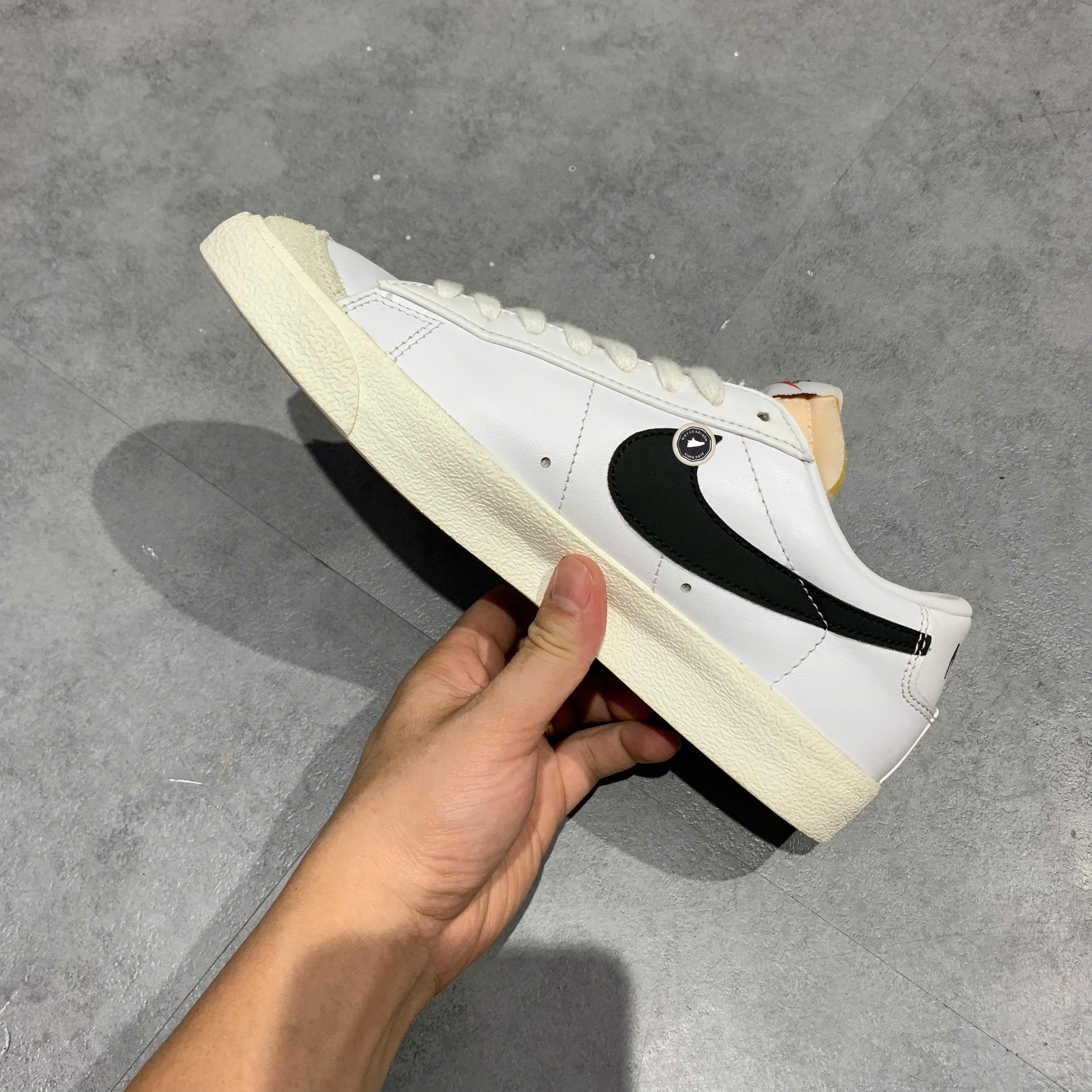 Nike Blazer Low '77 Vintage White Black - DA6364-101 - Size 40.5 - GIÀY 2HAND CHÍNH HÃNG PVN26368
