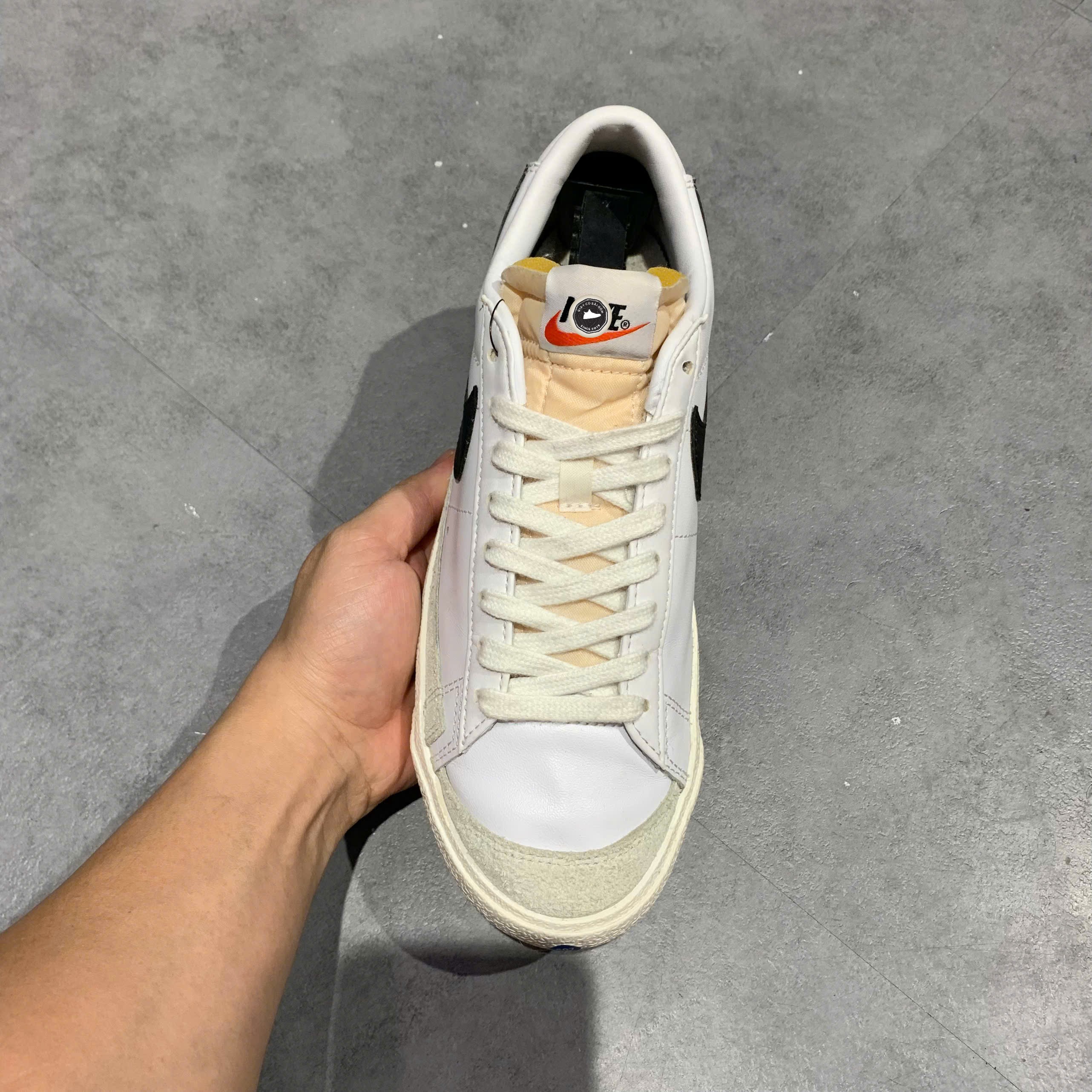 Nike Blazer Low '77 Vintage White Black - DA6364-101 - Size 40.5 - GIÀY 2HAND CHÍNH HÃNG PVN26368