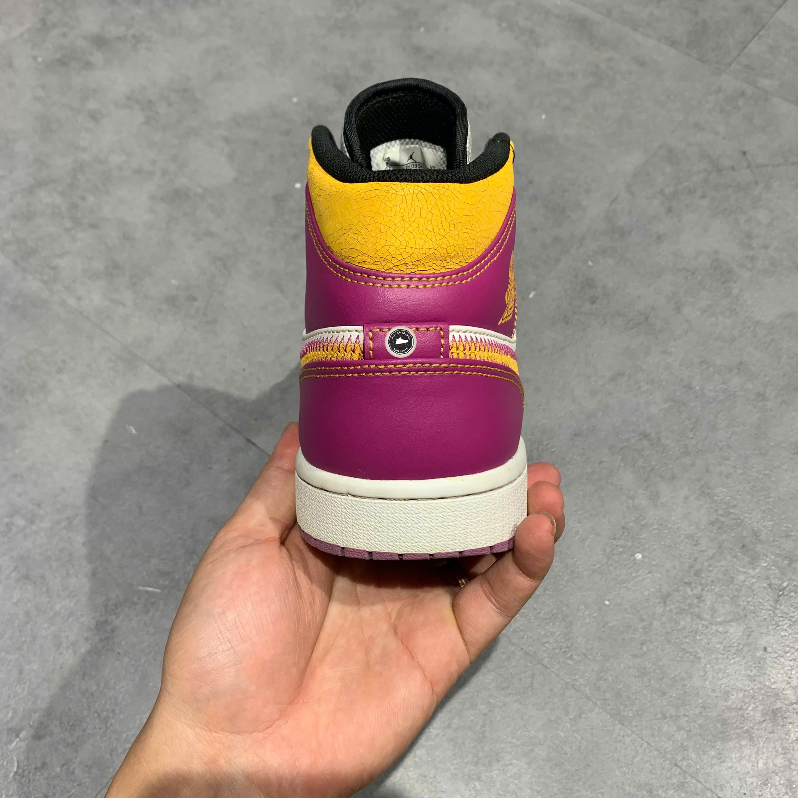 Nike Air Jordan 1 Mid 'Día de Muertos' - DC0350-100 - Size 41 - GIÀY 2HAND CHÍNH HÃNG PVN26355