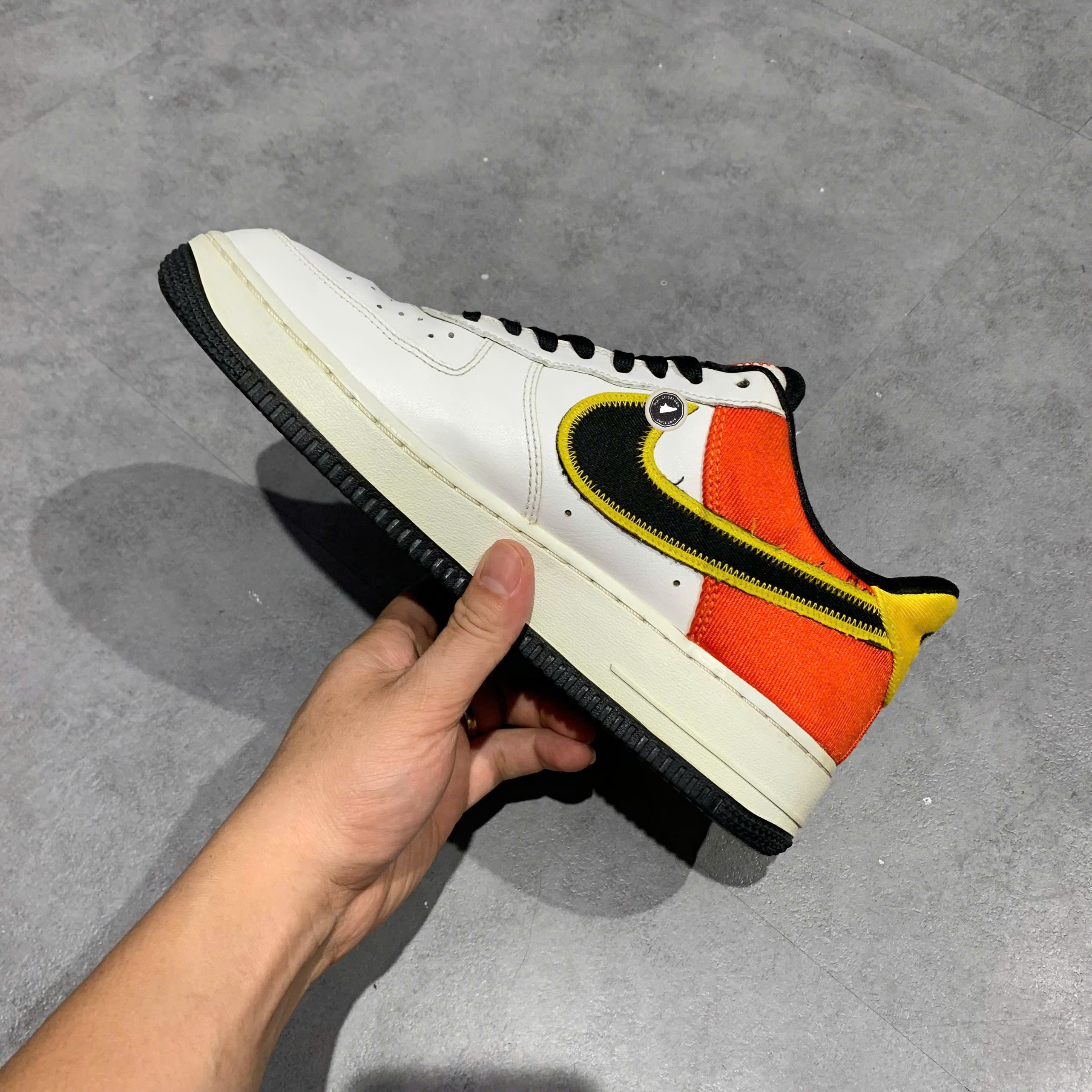 Nike Air Force 1 Low 'Raygun' - CU8070-100 - Size 41 - GIÀY 2HAND CHÍNH HÃNG PVN26302