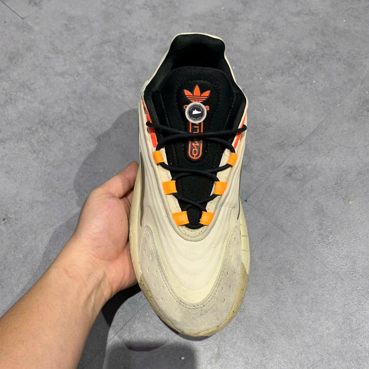 ADIDAS OZELIA “WONDER WHITE / ORBIT GREEN / CORE BLACK” H04255 — SIZE 40 2/3 GIÀY 2HAND CHÍNH HÃNG — PVN19160