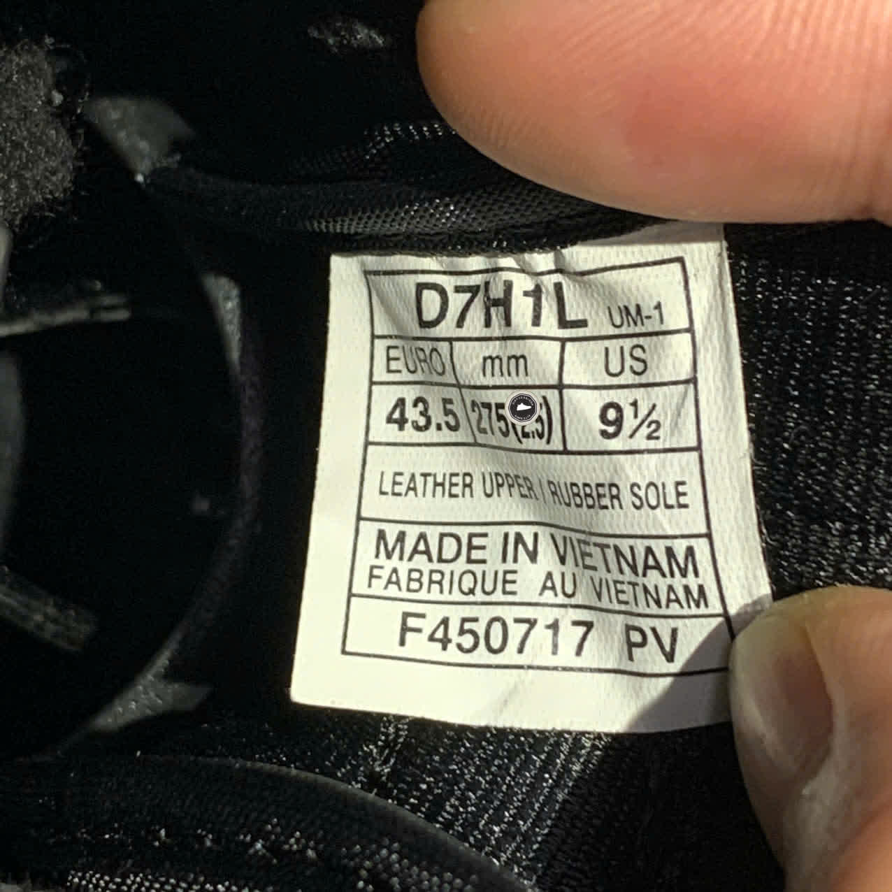 ONITSUKA TIGER GSM SNEAKERS 'BLACK' D7H1L-9090 SIZE 43.5 GIÀY 2HAND CHÍNH HÃNG PVN1971