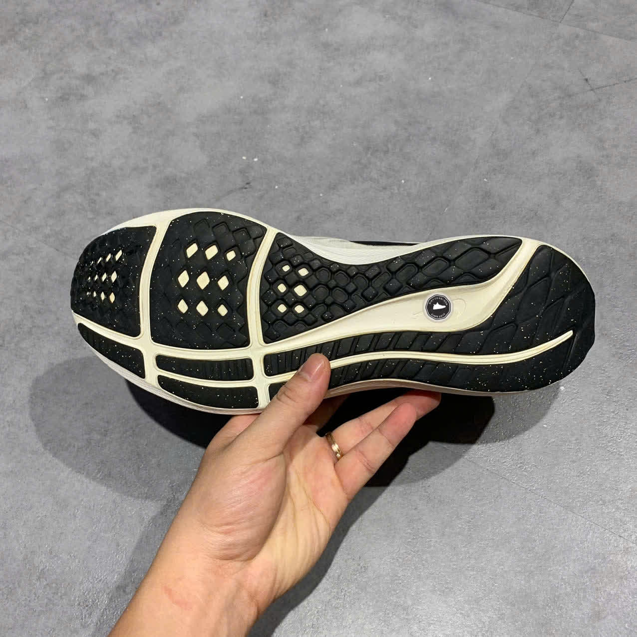 NIKE DUNK LOW SE “HALLOWEEN – CAULDRON” DQ7681-001 — SIZE 41 GIÀY 2HAND CHÍNH HÃNG — PVN19641