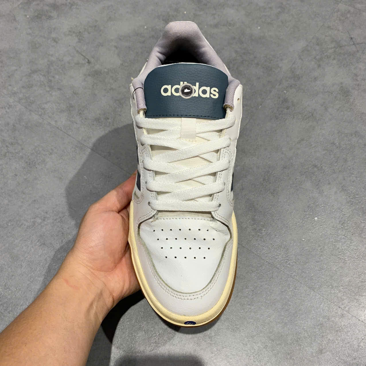 ADIDAS ENTRAP 'WHITE GLORY GREY' FW3463 SIZE 41 1/3 GIÀY 2HAND CHÍNH HÃNG PVN19582