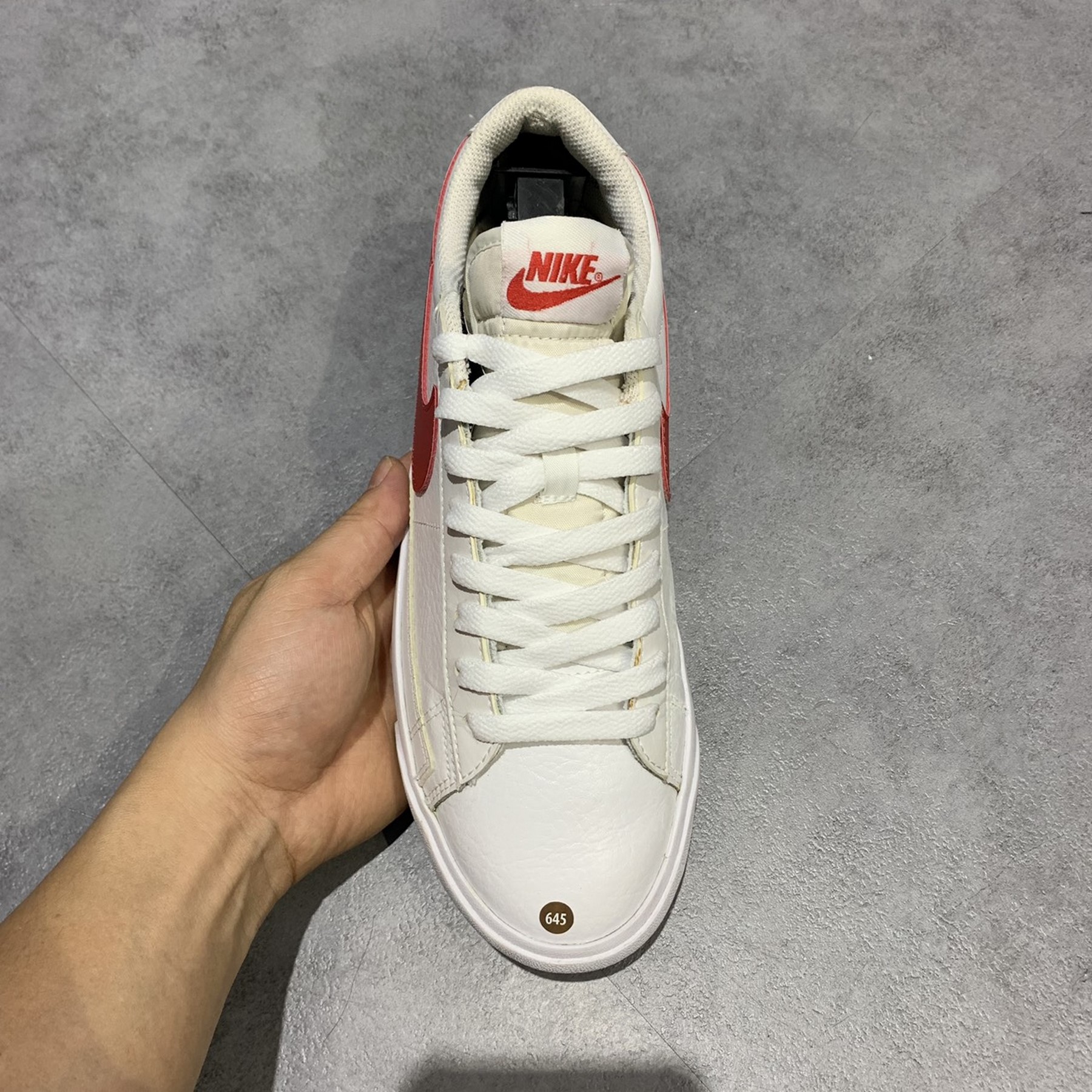 2hand giày Nike Blazer Low LX BQ7306-600 SIZE 40 PVN10439