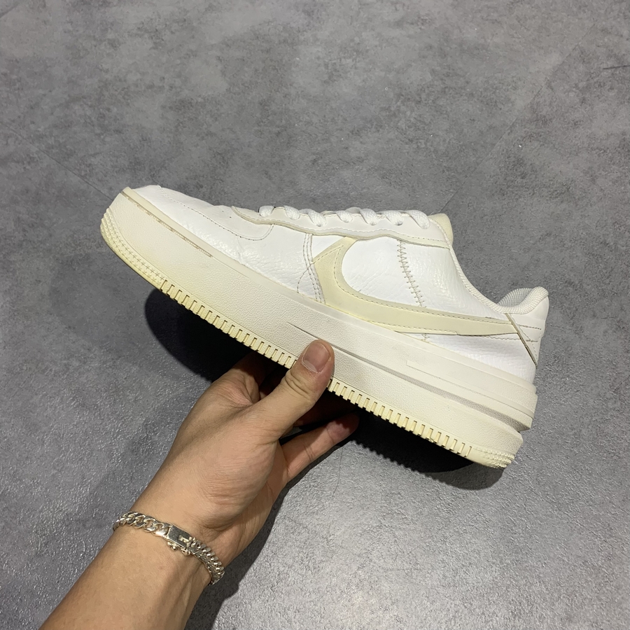 2HAND Nike Air Force 1 PLT.AF.ORM White DJ9946 100 SIZE 39 PVN11694