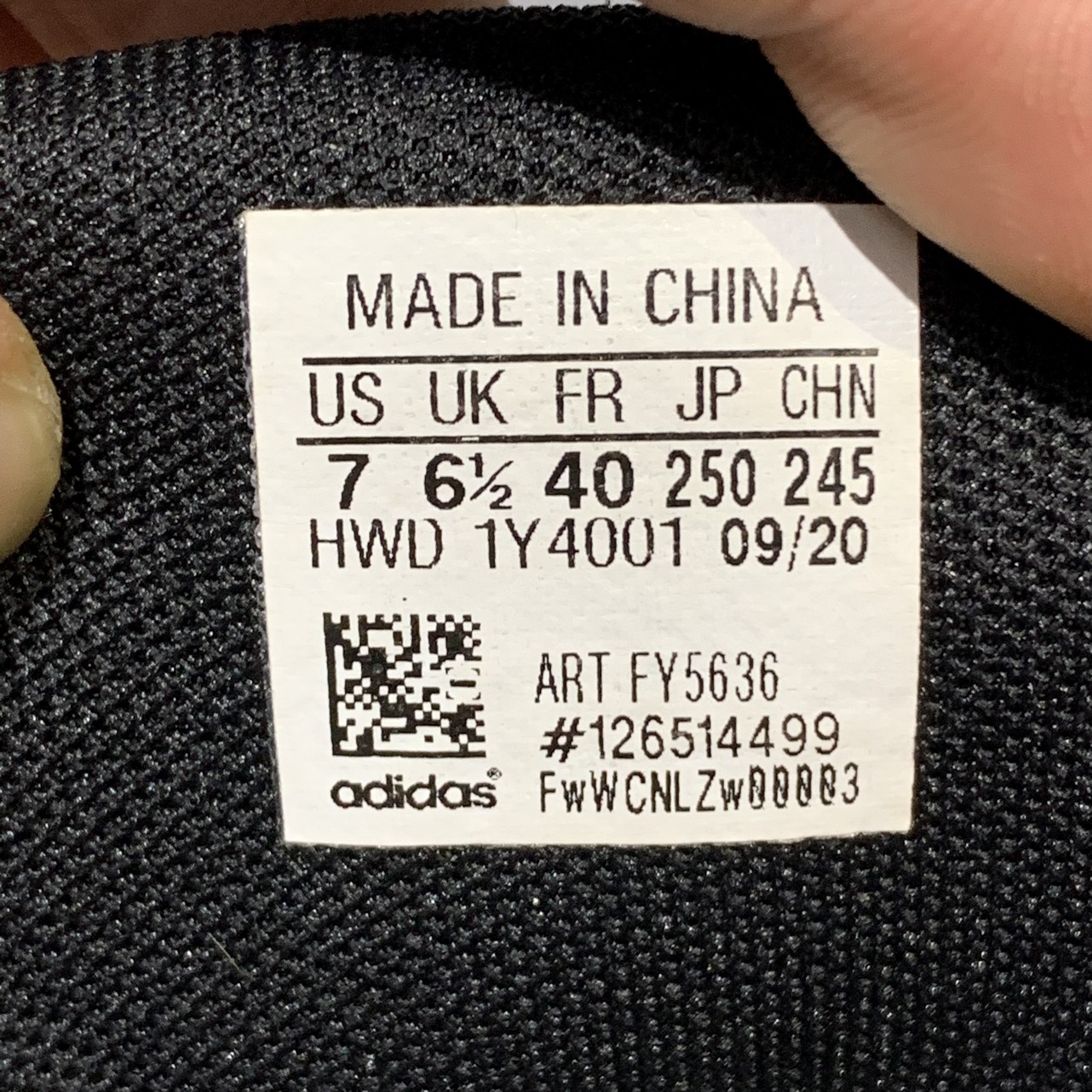 2hand giày Adidas Entrap Mid Core Black Gum Cloud White FY5636 SIZE 40 PVN12138