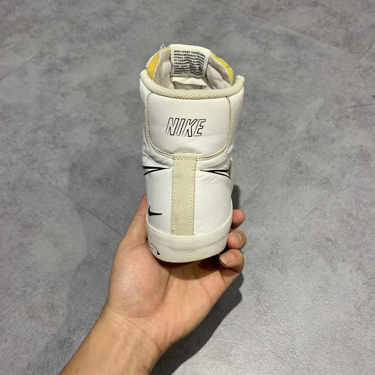 Cw7580 101 Nike Blazer Mid Sketch Black 2HAND GIÀY NIKE BLAZER MID