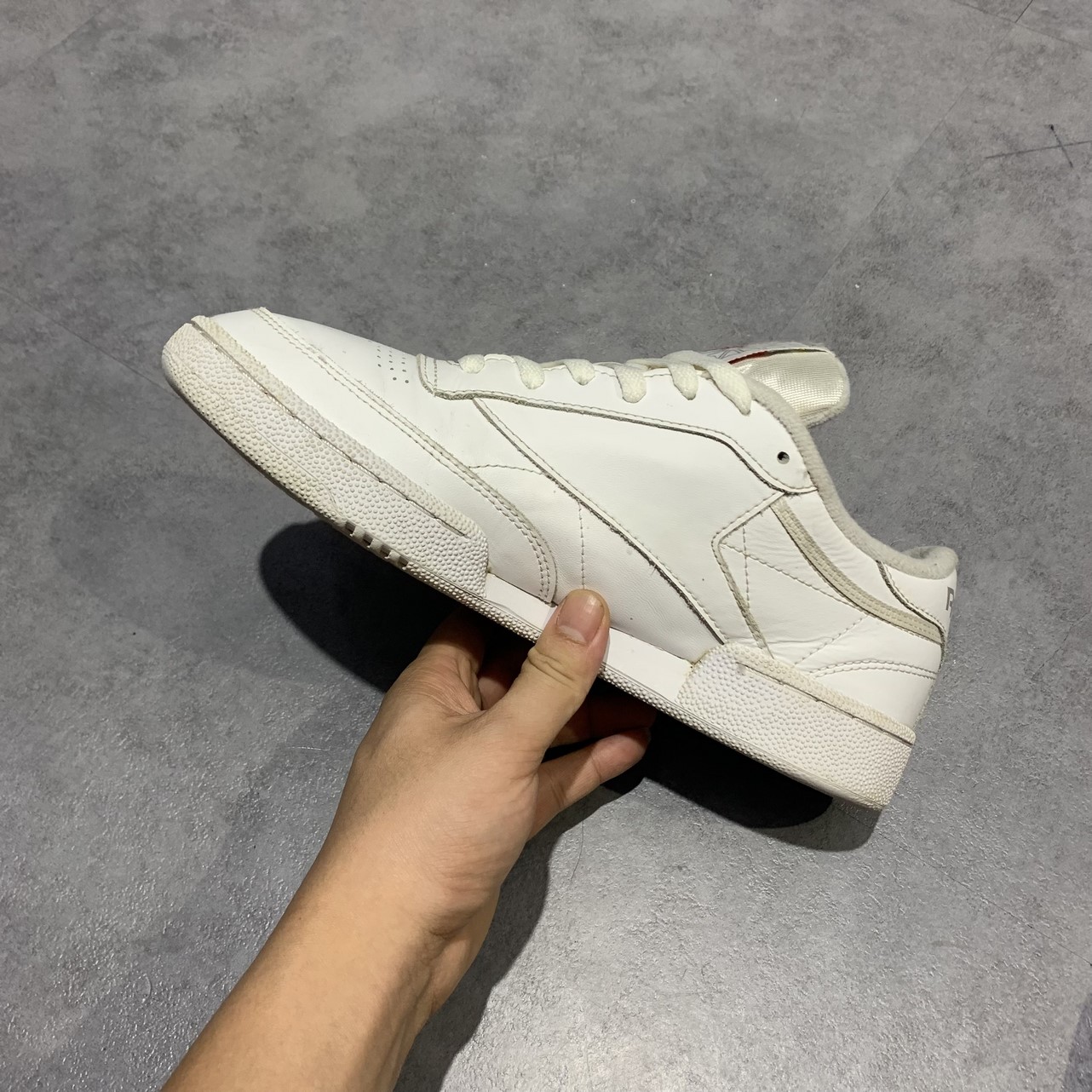 2HAND Giày Reebok Tennis Club C 85 AR0455 SIZE 41 PVN12313