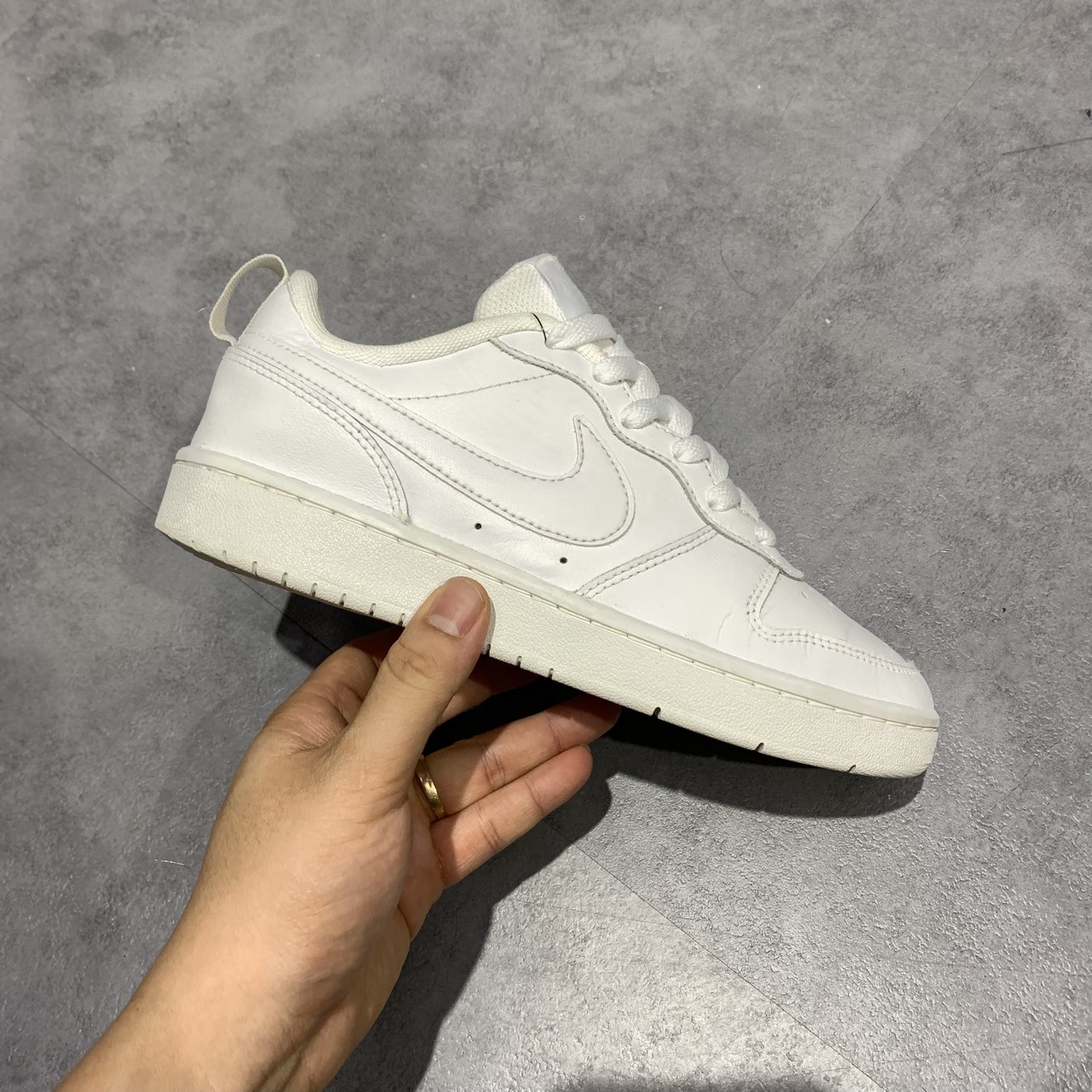 Giày 2hand Nike Court Borough Low 2 GS BQ5448 100 SIZE 36.5